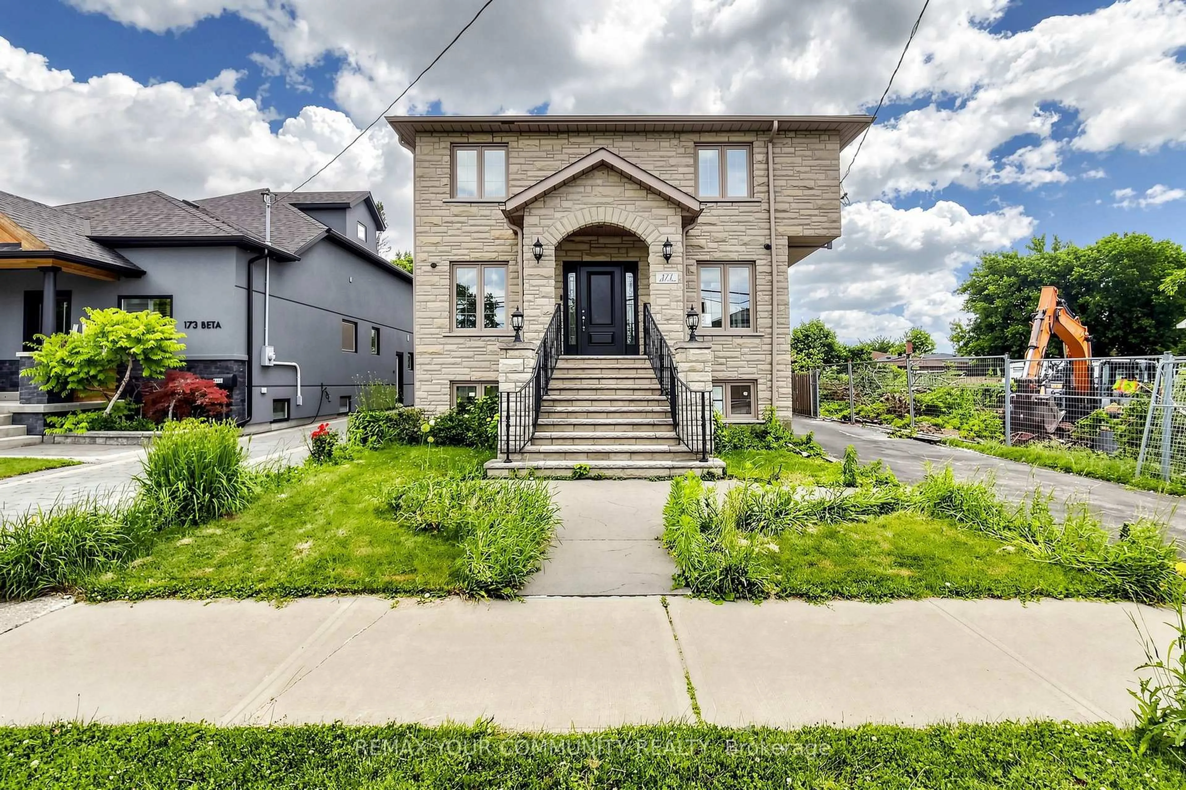 Home with brick exterior material, street for 171 Beta St, Toronto Ontario M8W 4H5