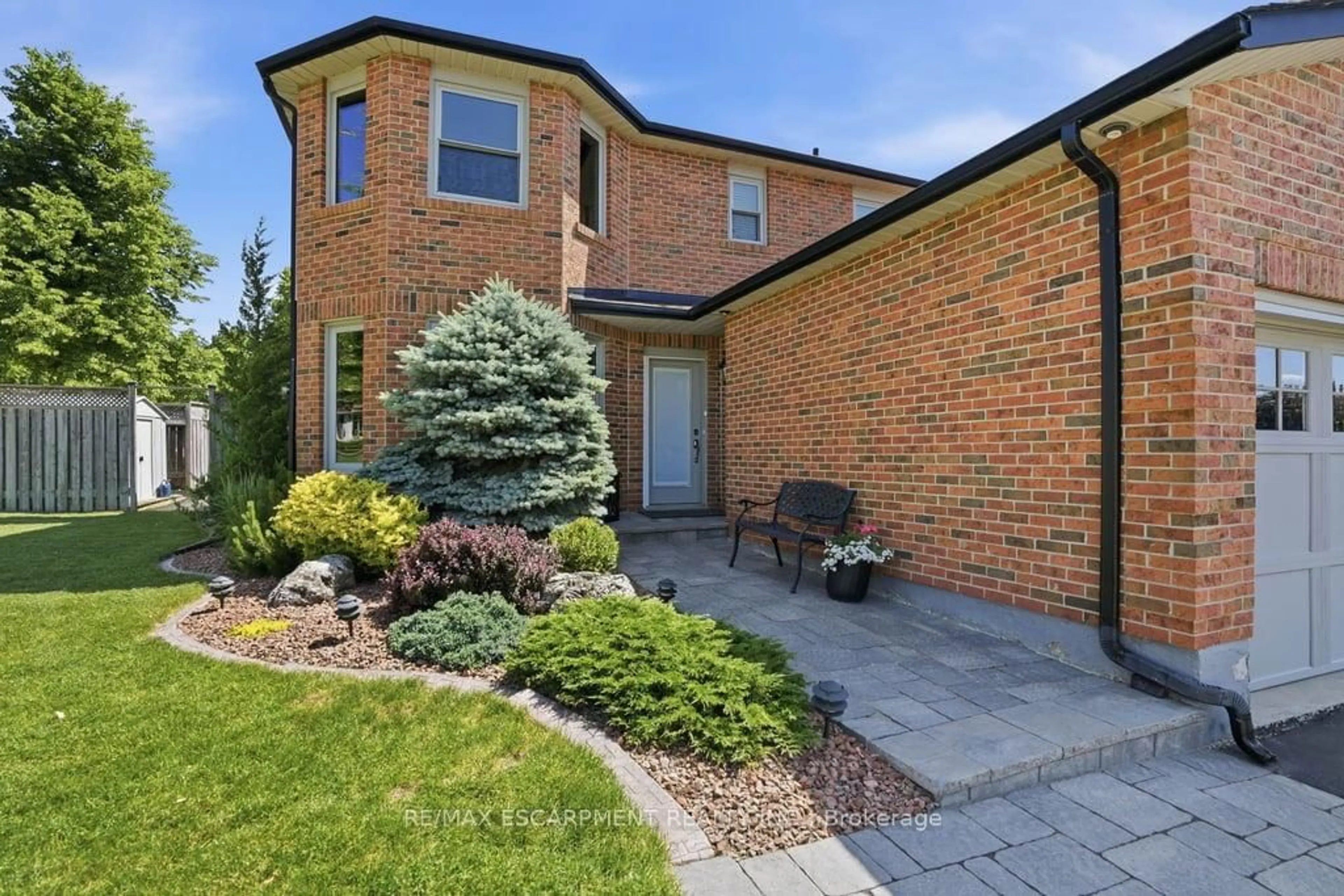 Home with brick exterior material, street for 2193 Bader Cres, Burlington Ontario L7P 4N5