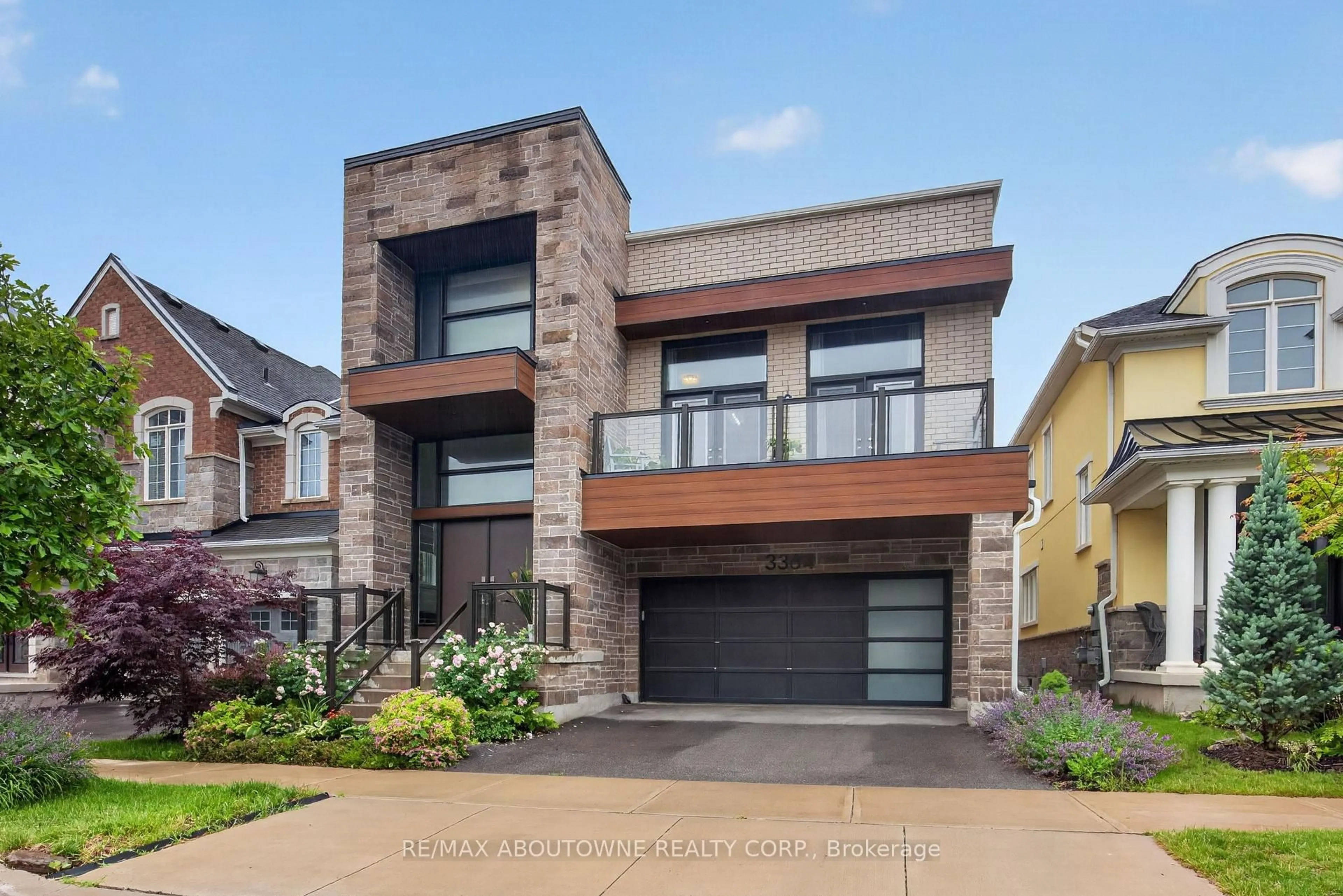 Home with brick exterior material, street for 3364 Vernon Powell Dr, Oakville Ontario L6H 0Y3