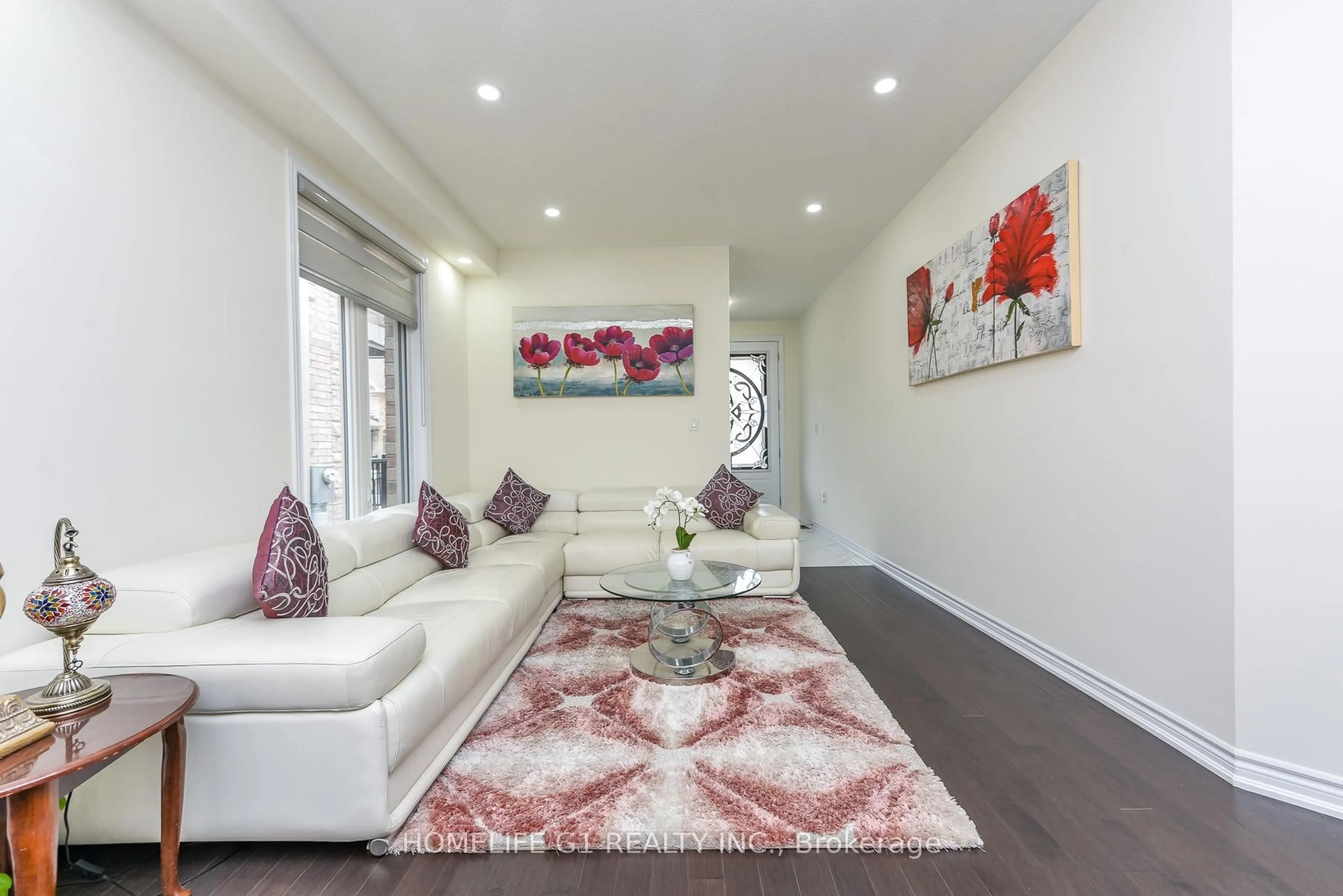 Living room with furniture, unknown for 18 Fascination St, Brampton Ontario L6R 4A9