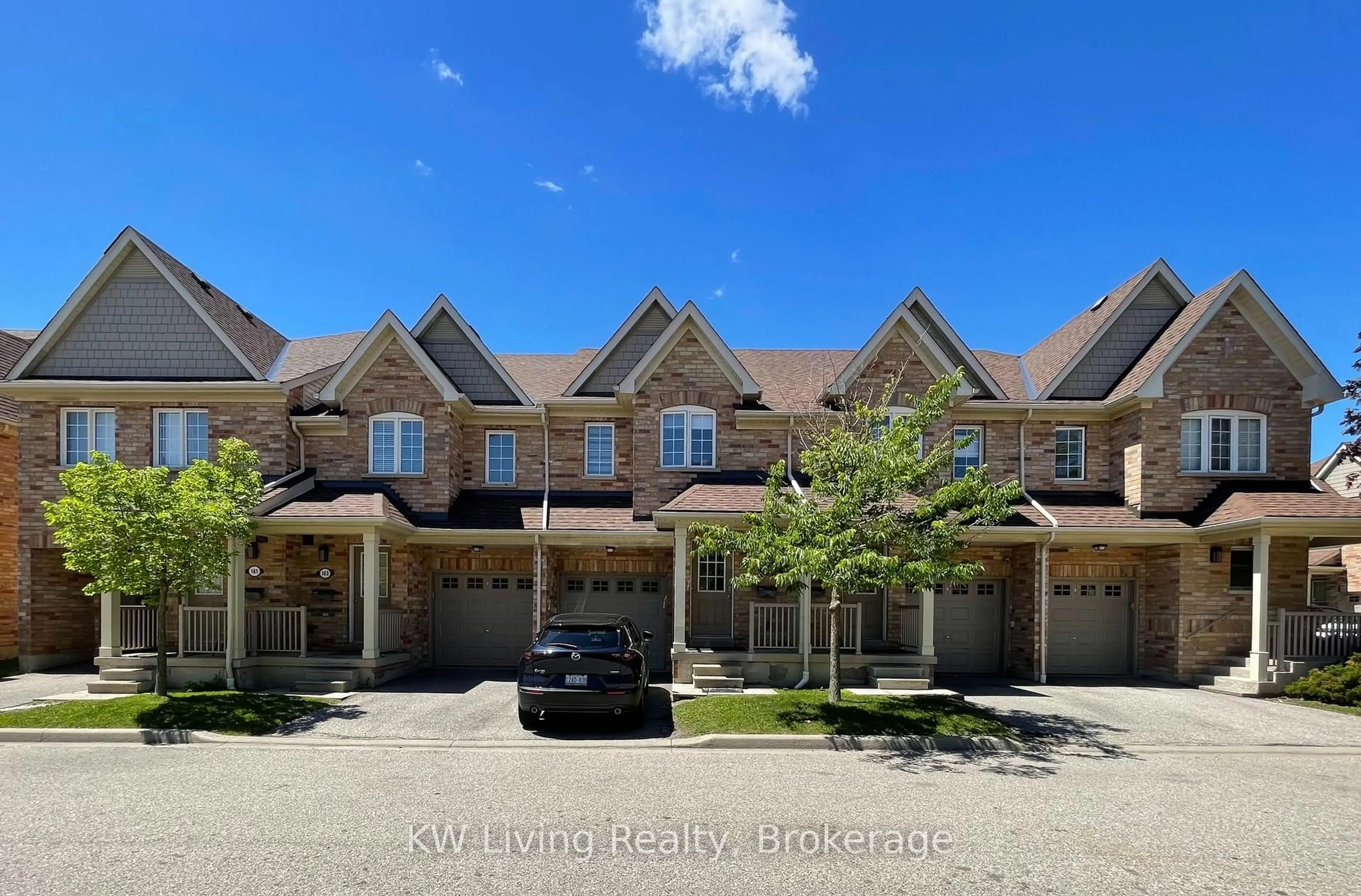 A pic from outside/outdoor area/front of a property/back of a property/a pic from drone, street for 5255 Palmetto Pl #163, Mississauga Ontario L5M 0H2