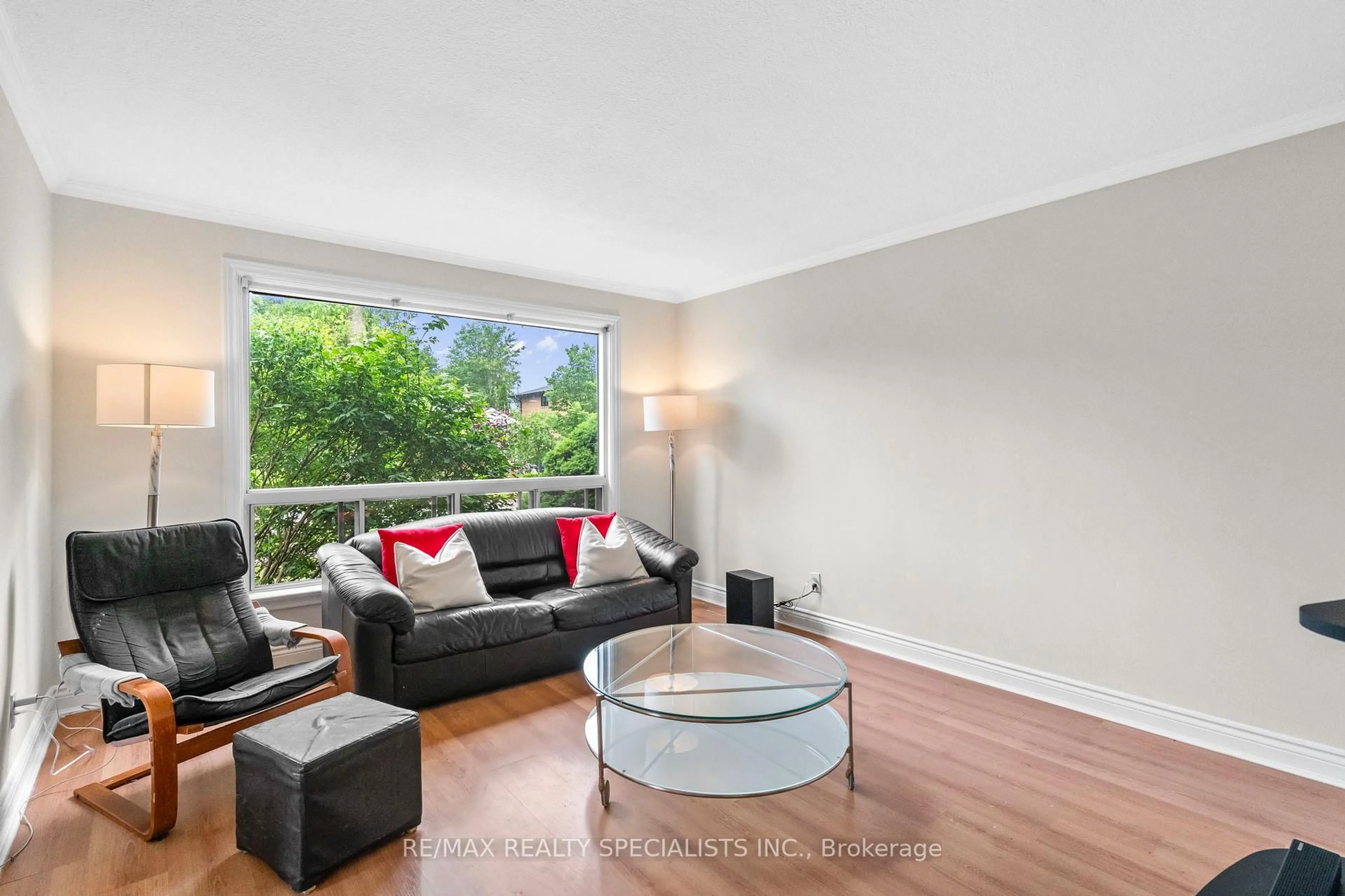 Living room with furniture, unknown for 14 Treeview Dr, Toronto Ontario M8W 4B9