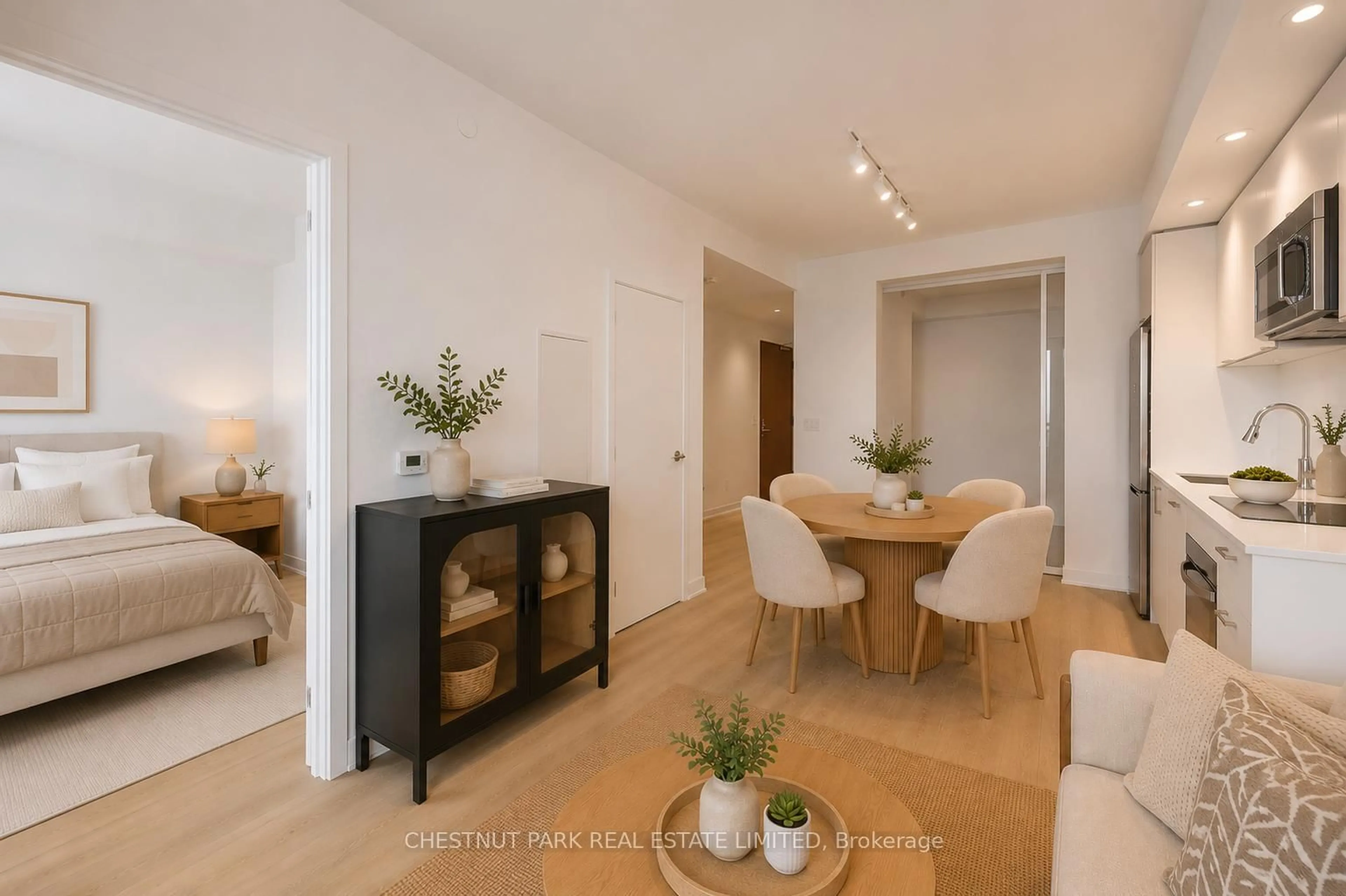 Unknown for 1926 Lake Shore Blvd #3908, Toronto Ontario M6S 1A1