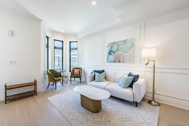 369 Pacific Ave, Toronto 5