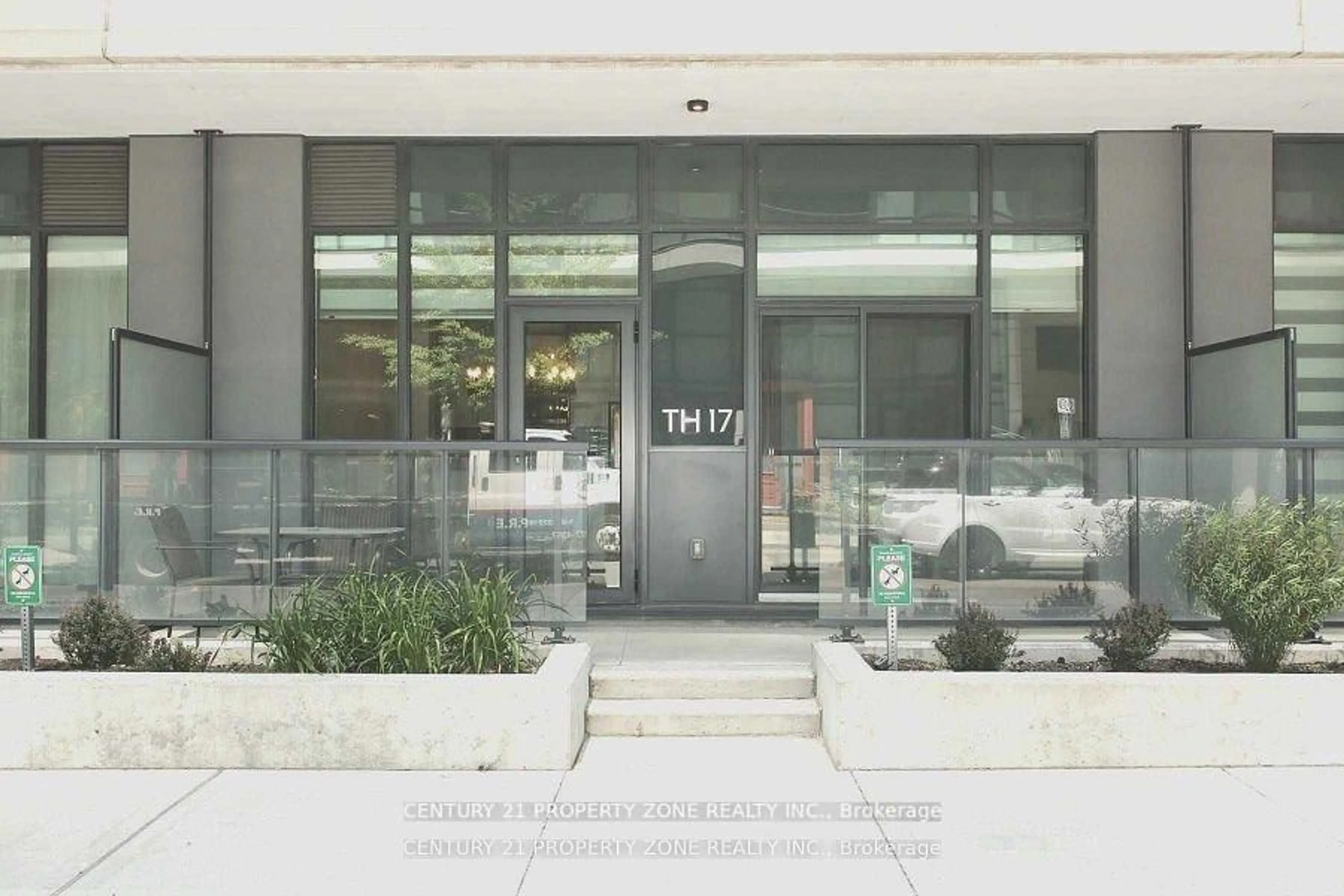 Unknown for 4055 Parkside Village Dr #TH-17, Mississauga Ontario L5B 0K8