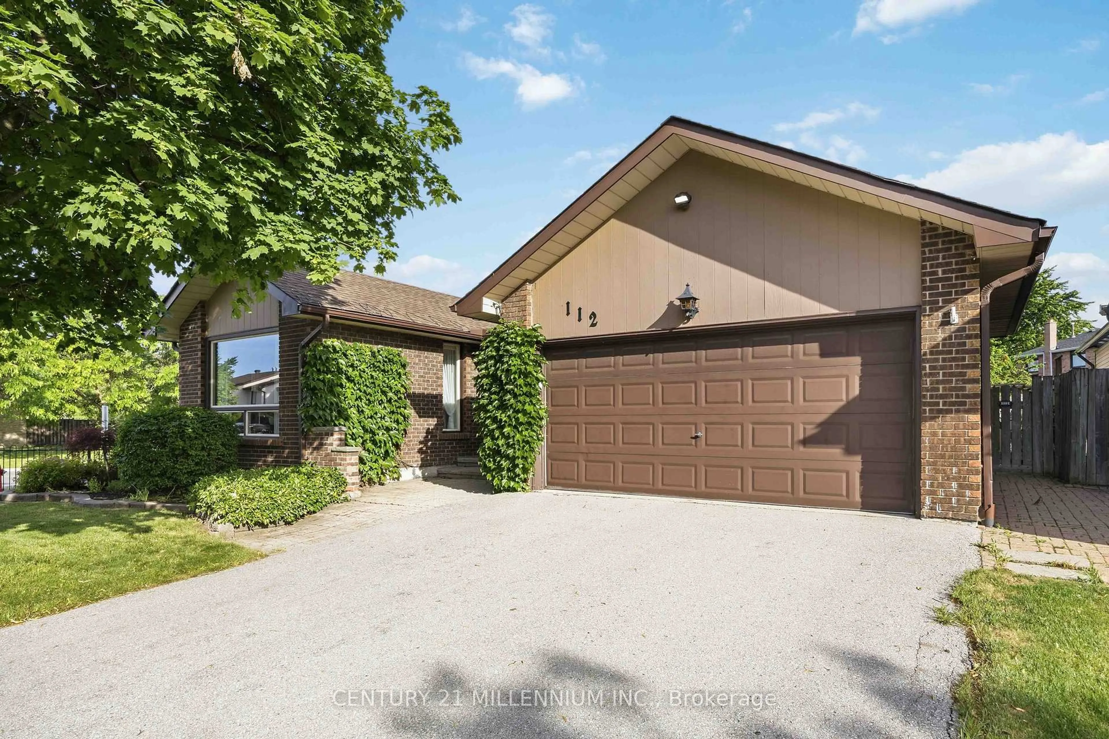 Unknown for 112 Blackthorn Lane, Brampton Ontario L6V 3K8