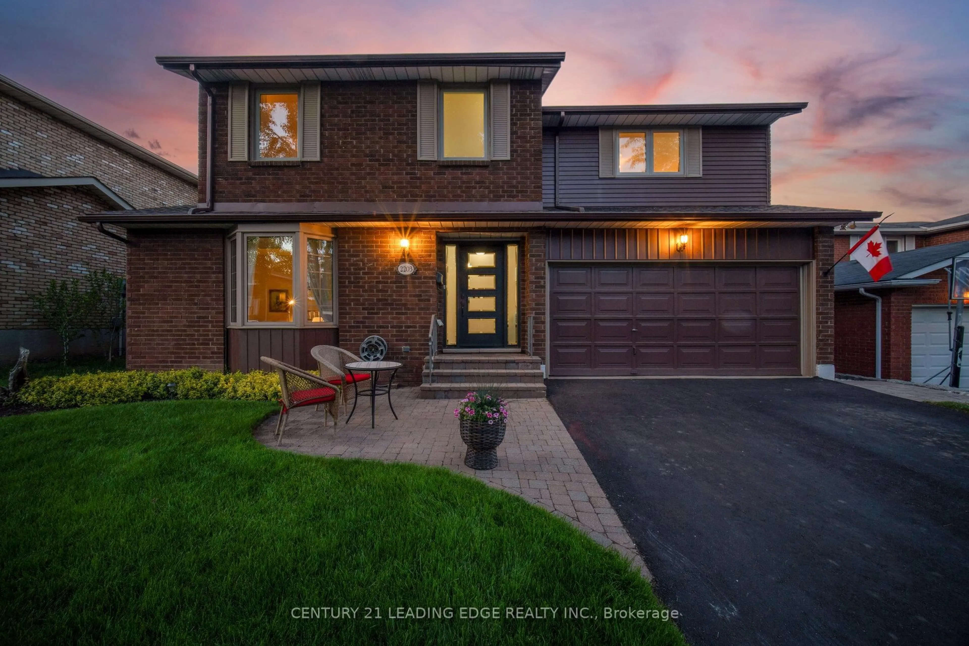Home with brick exterior material, street for 2203 Previn Crt, Burlington Ontario L7P 4J3