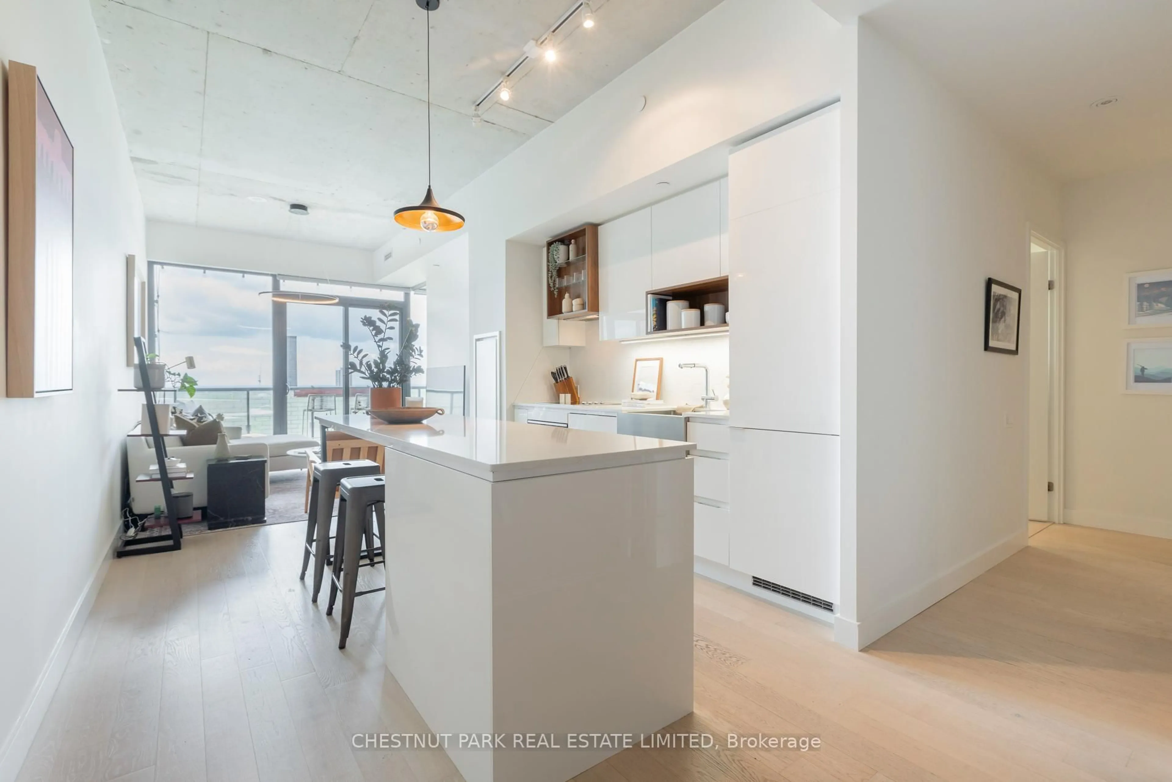 Open concept kitchen, unknown for 383 Sorauren Ave, Toronto Ontario M6R 0A4