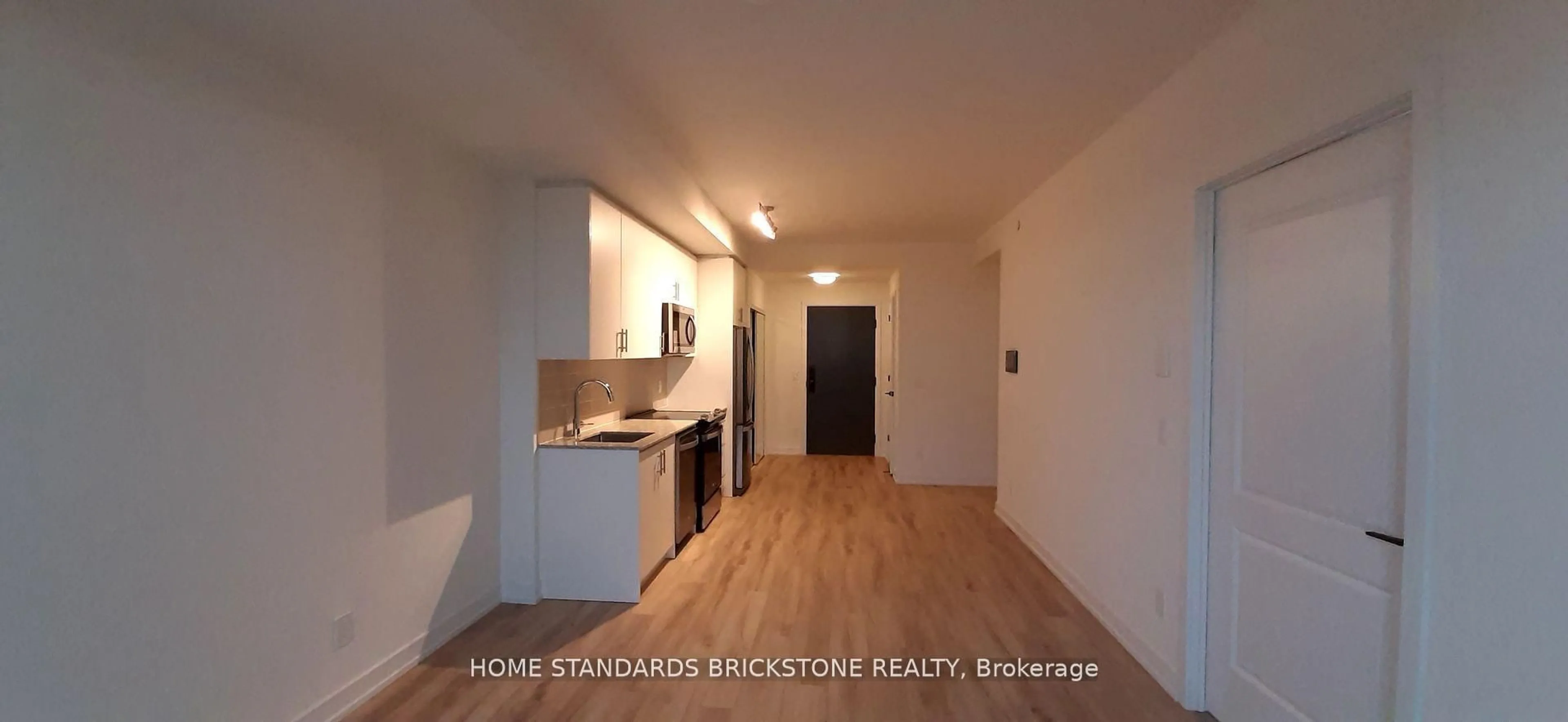 Standard kitchen, wood/laminate floor for 335 Wheat Boom Dr #712, Oakville Ontario L6H 7Y1