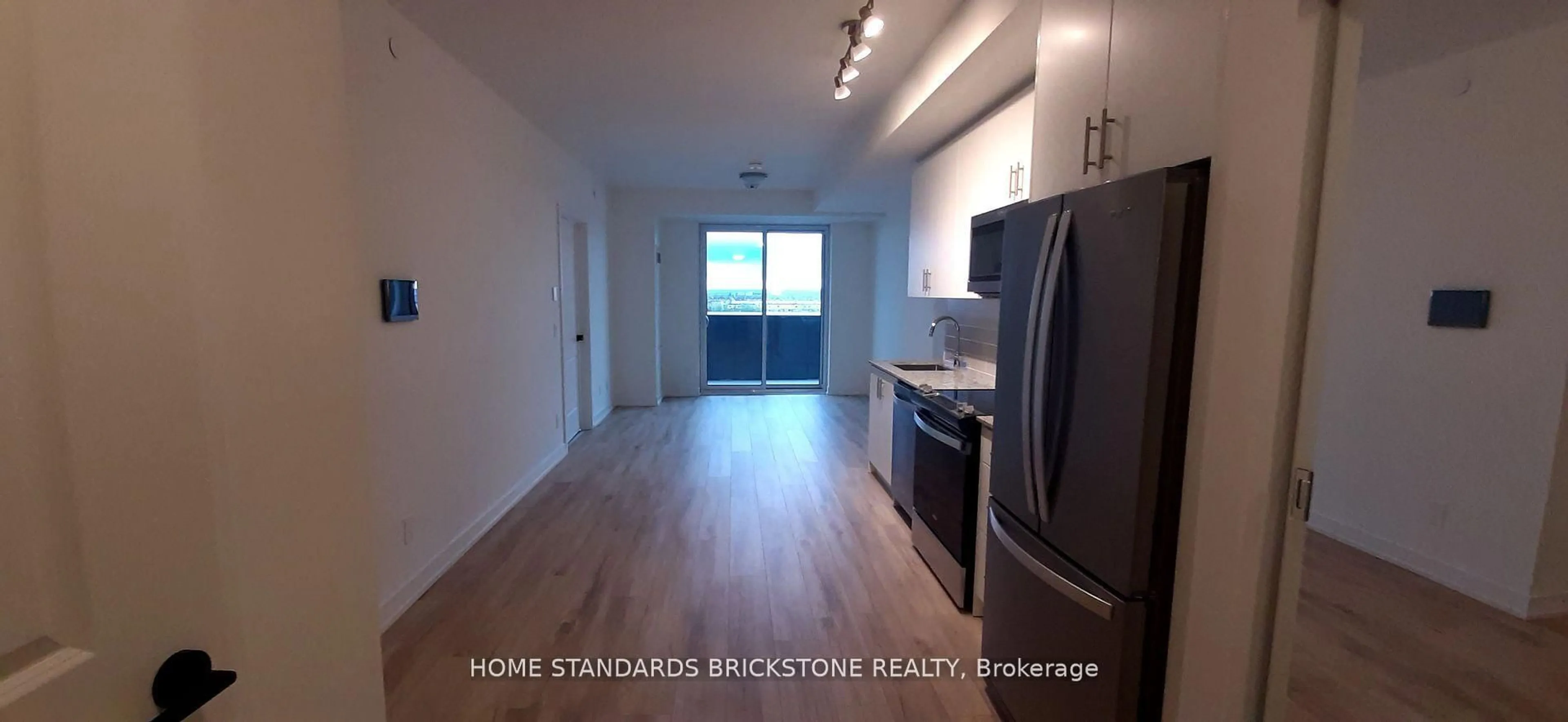Standard kitchen, unknown for 335 Wheat Boom Dr #712, Oakville Ontario L6H 7Y1