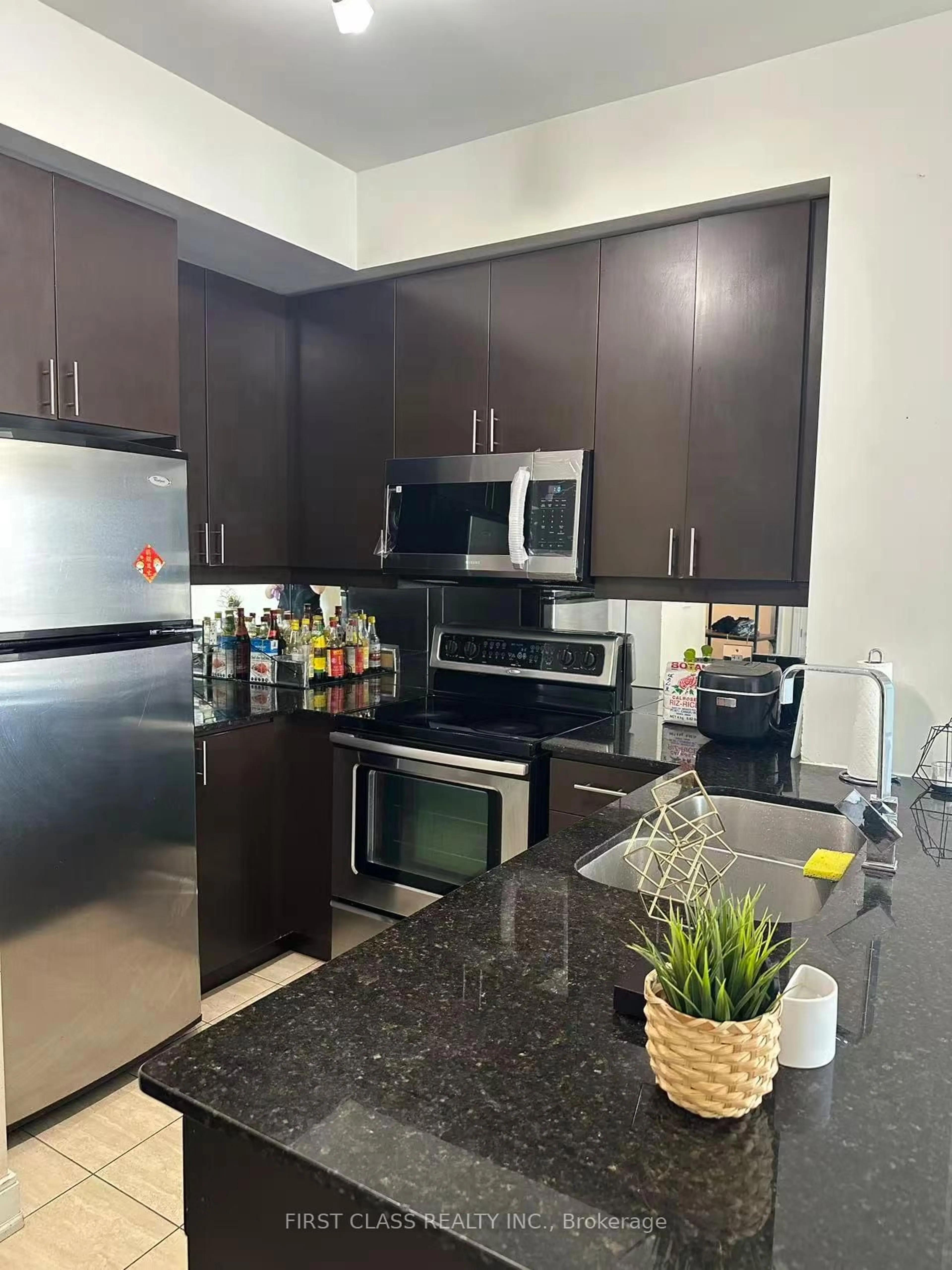 Standard kitchen, unknown for 60 Absolute Ave #3104, Mississauga Ontario L4Z 0A9