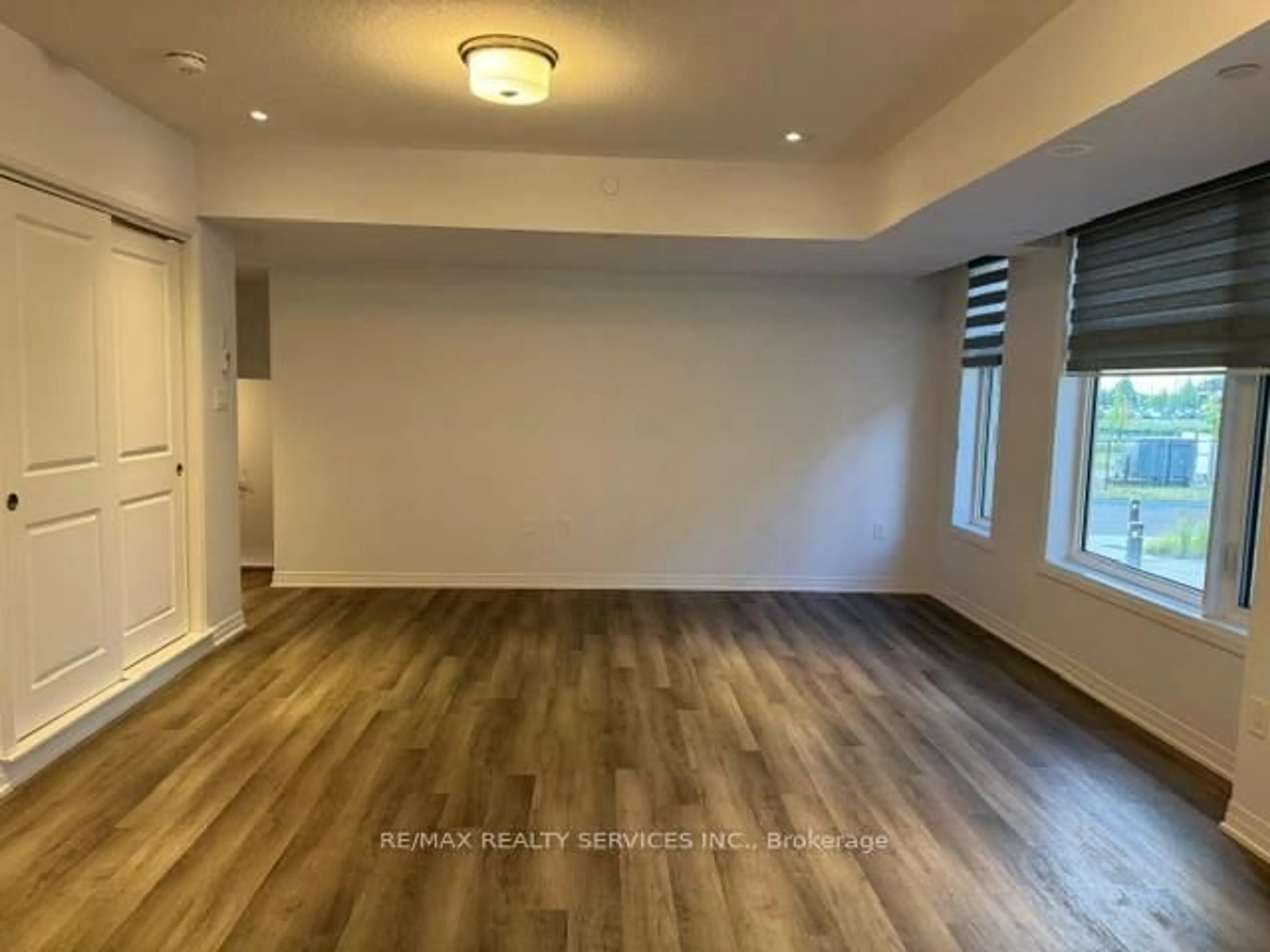 A pic of a room for 15 Fieldridge Cres #1, Brampton Ontario L6R 4G6