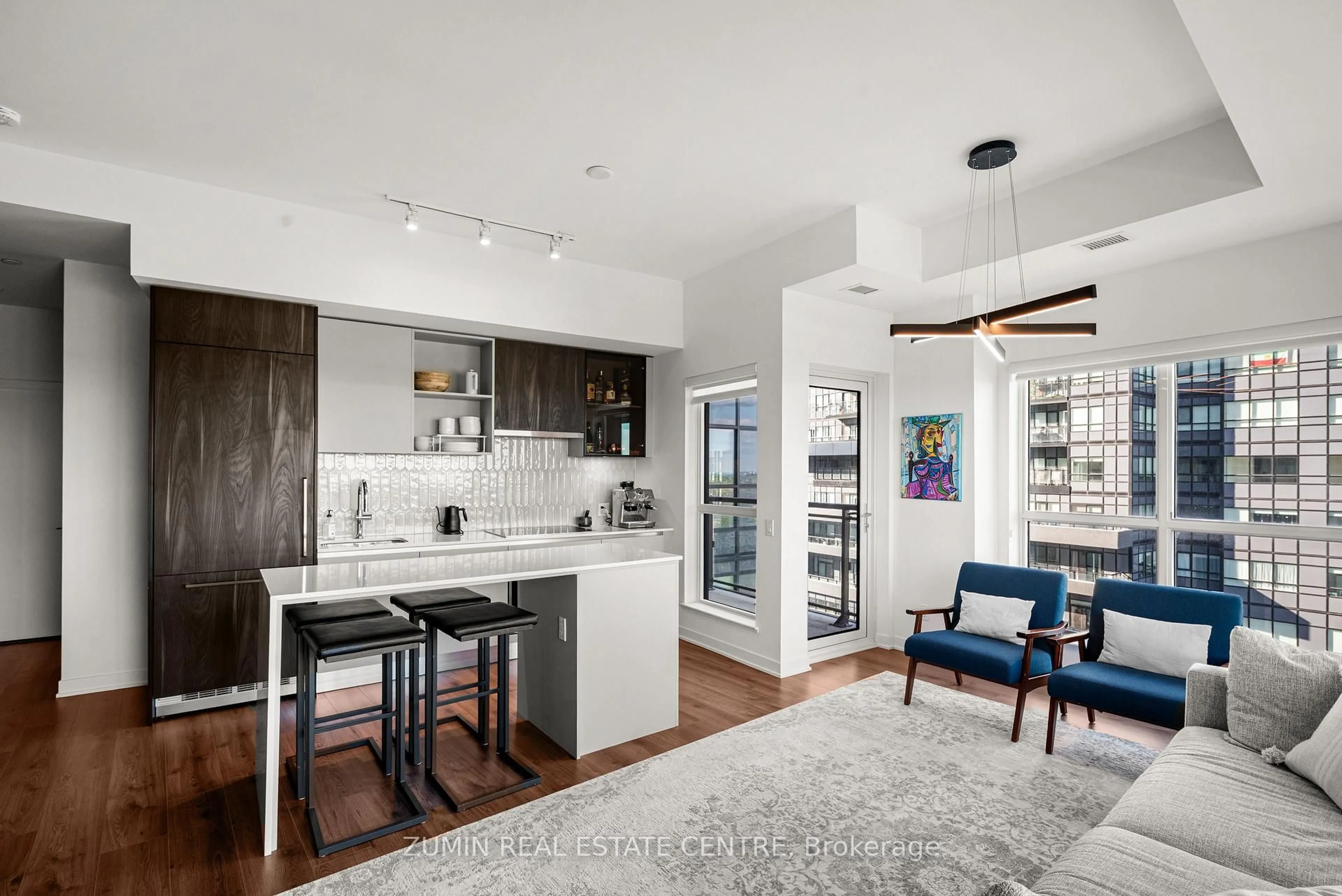 Open concept kitchen, unknown for 405 Dundas St #526, Oakville Ontario L6M 5P4