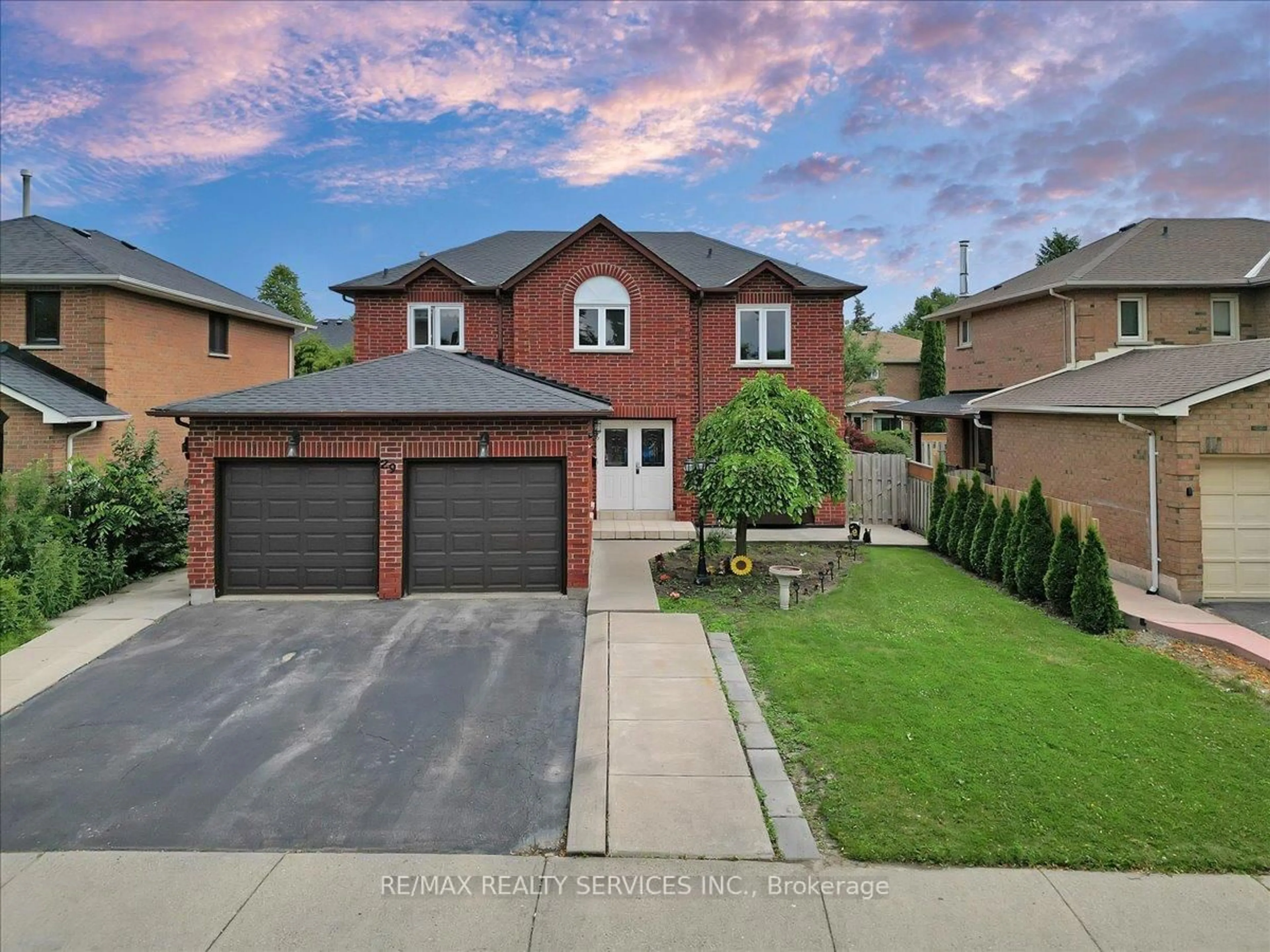 Home with brick exterior material, street for 29 Brydon Cres, Brampton Ontario L6X 3K2