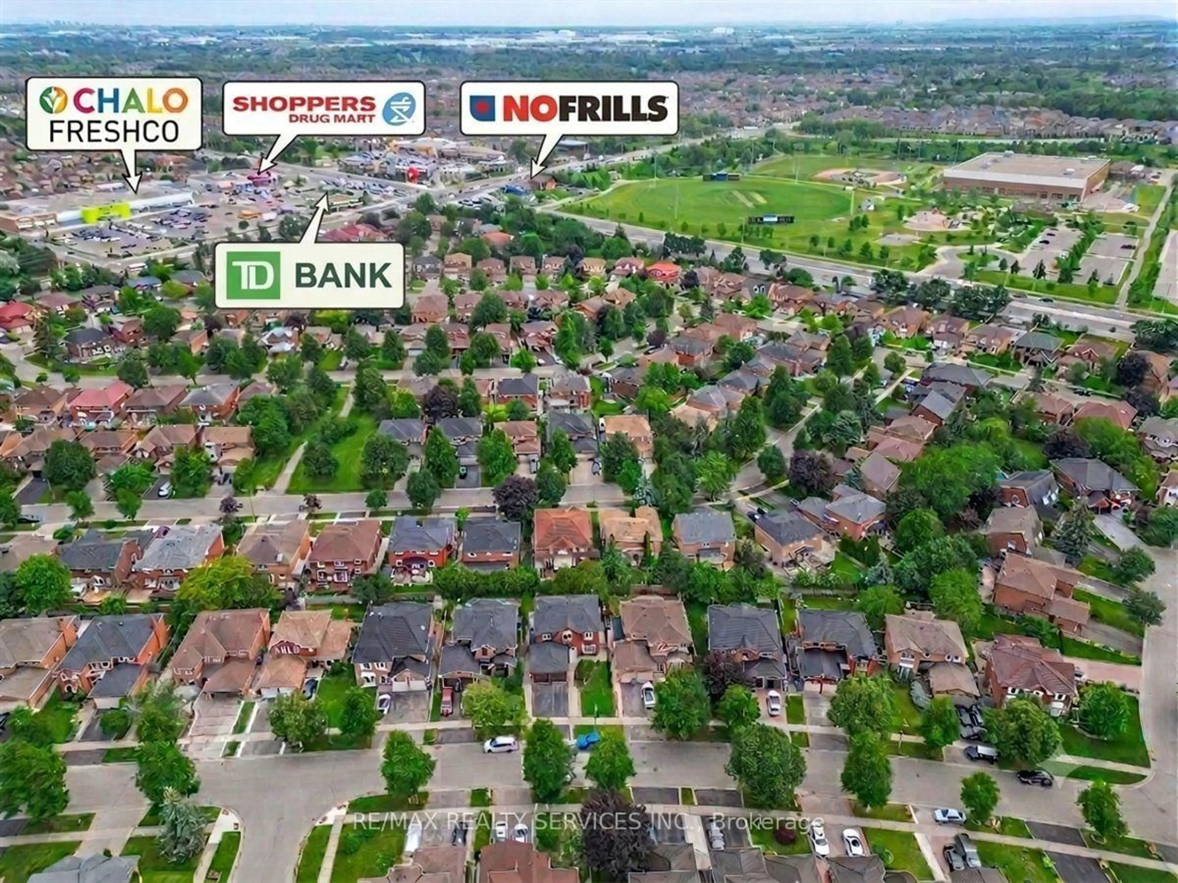 A pic from outside/outdoor area/front of a property/back of a property/a pic from drone, city buildings view from balcony for 29 Brydon Cres, Brampton Ontario L6X 3K2
