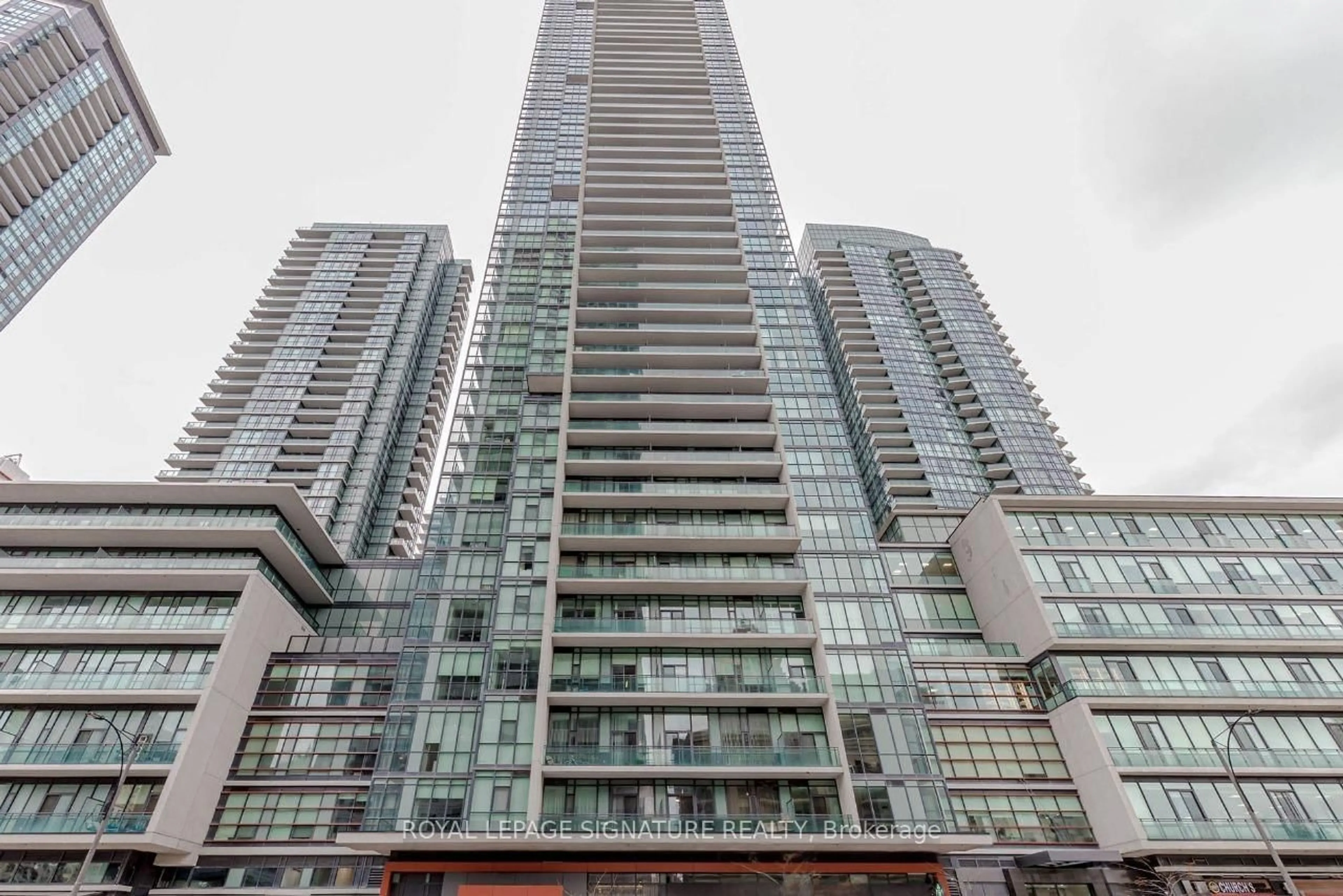 Unknown for 4070 Confederation Pkwy #2109, Mississauga Ontario L5B 0E9