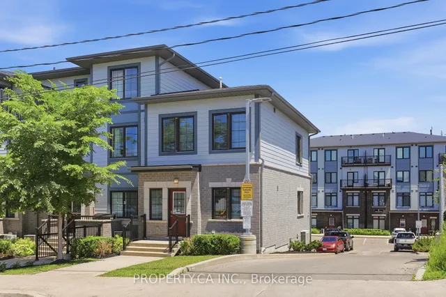 7 Forbes Ave, Toronto 2
