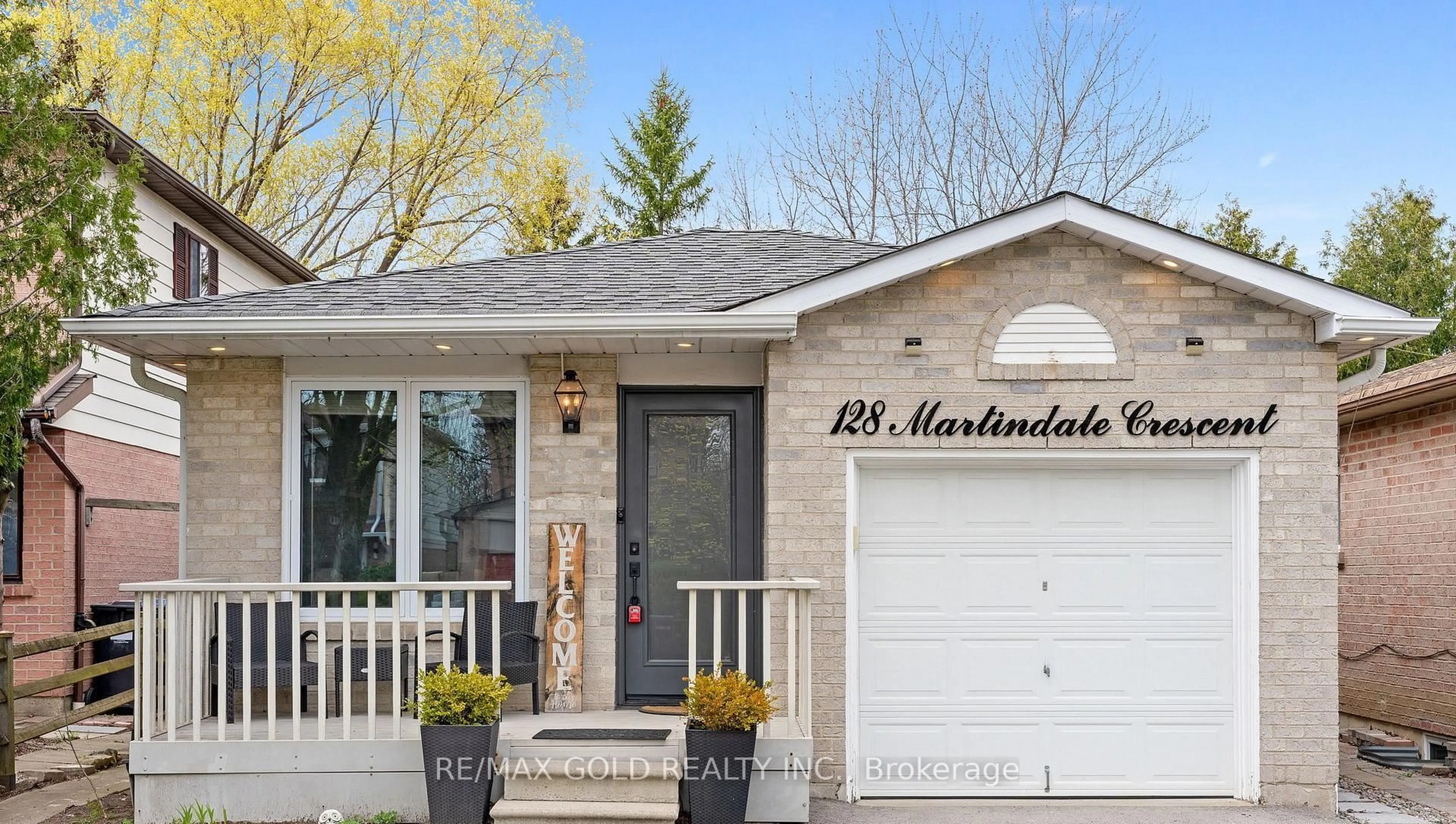 Home with brick exterior material, street for 128 Martindale Cres, Brampton Ontario L6X 2V1