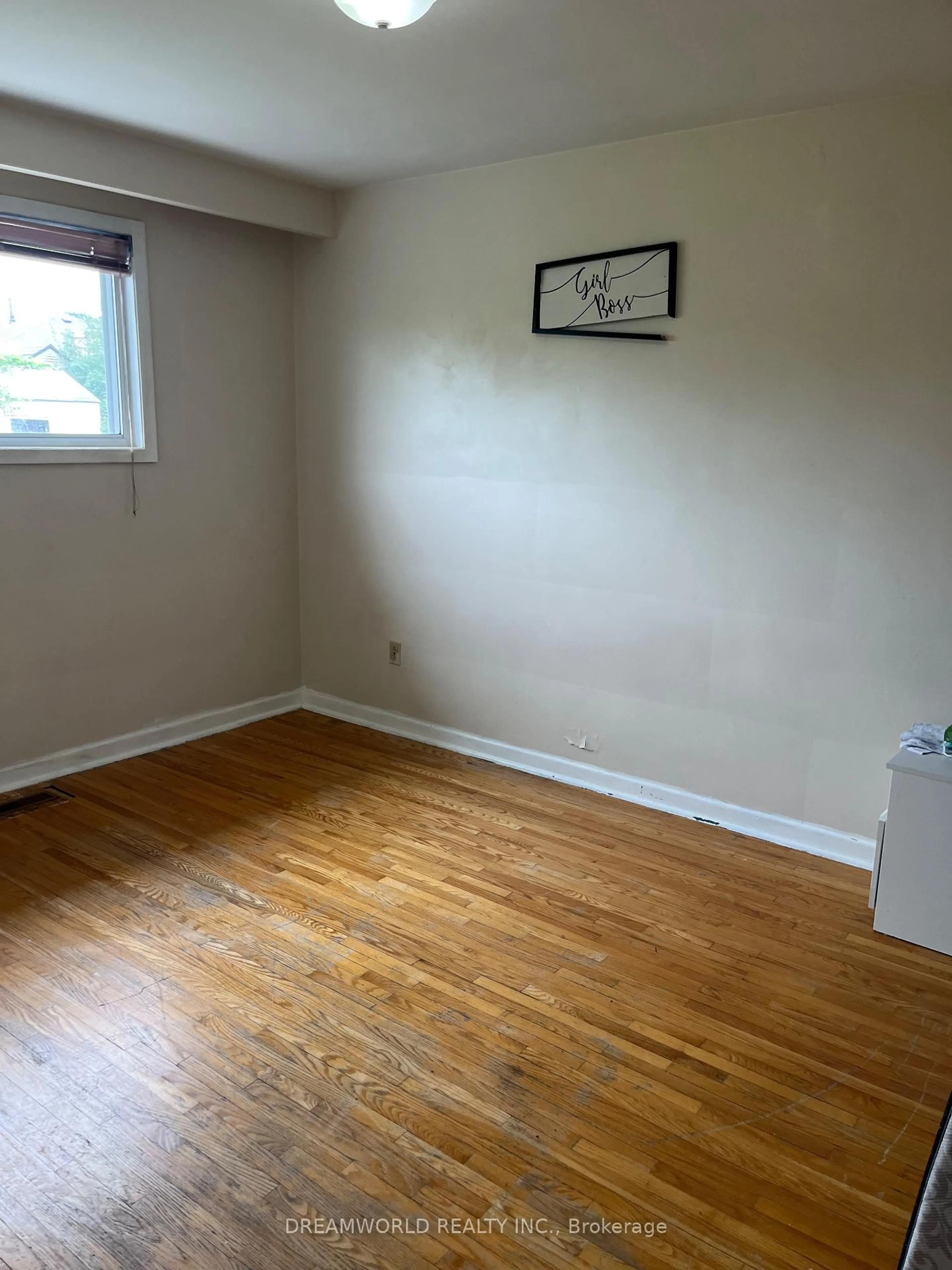A pic of a room for 14 Laskay Cres, Toronto Ontario M3N 1P3
