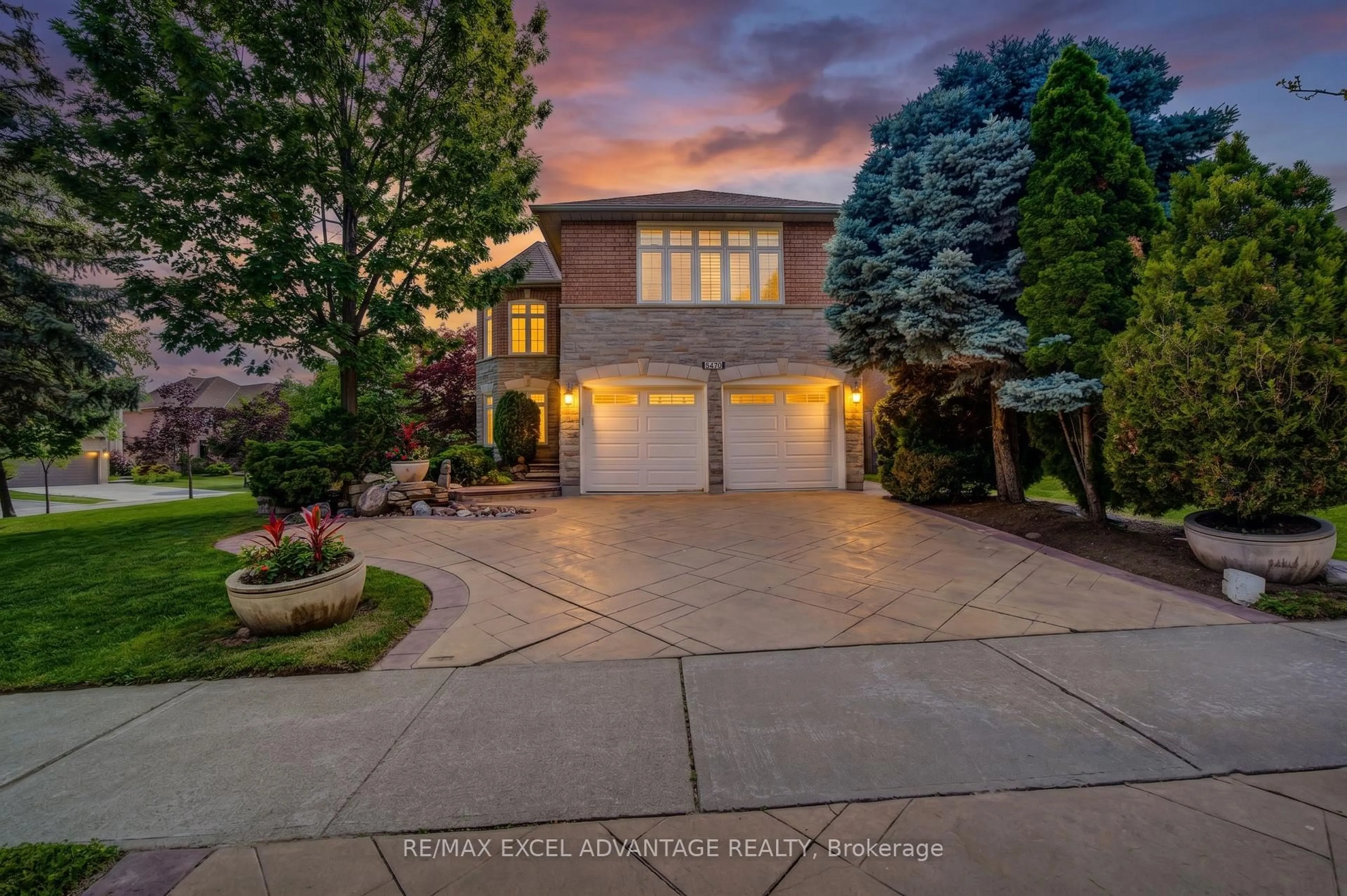 Unknown for 5470 Middleport Cres, Mississauga Ontario L4Z 3V2