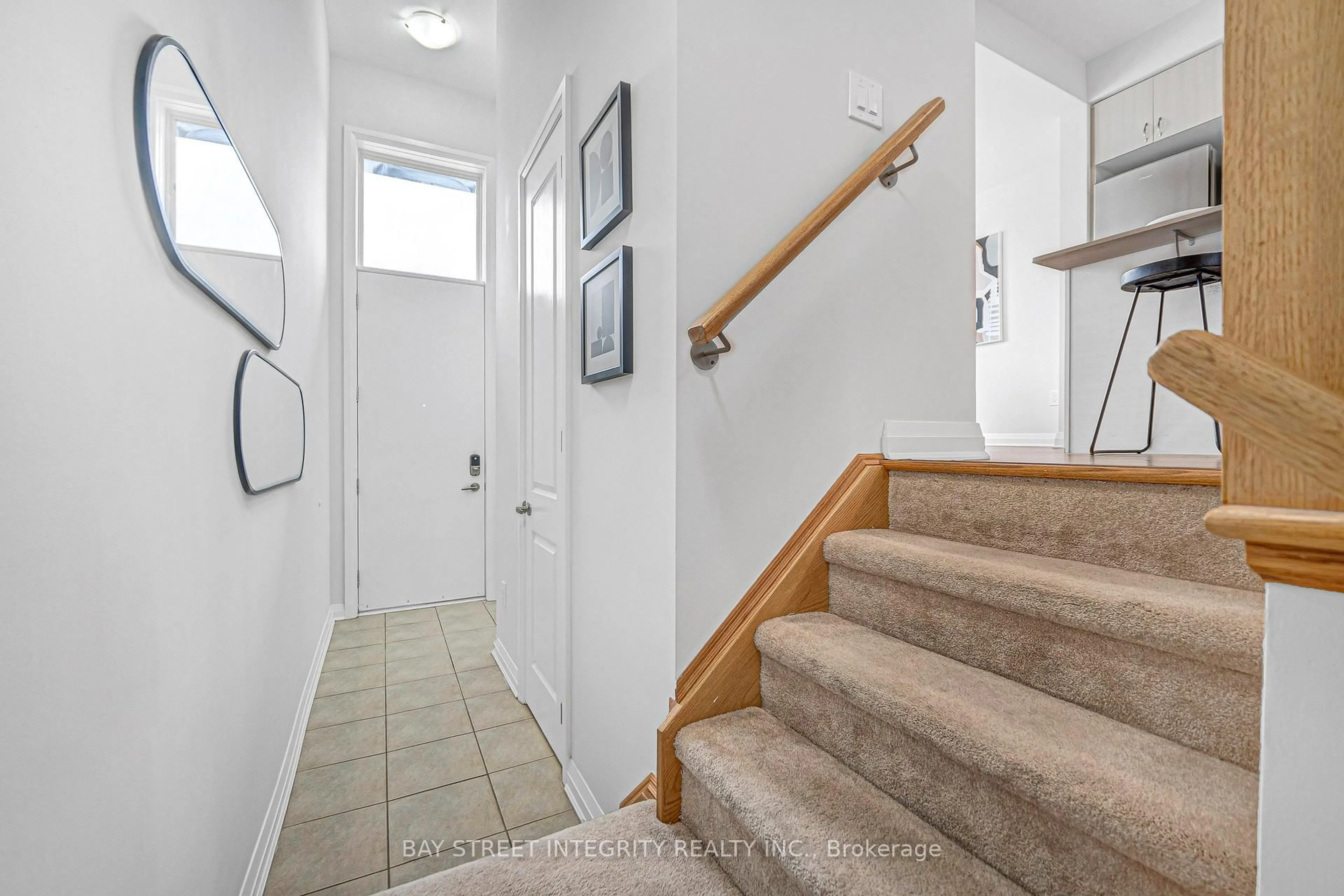 Indoor entryway for 139 Stanley Greene Blvd, Toronto Ontario M3K 0A7