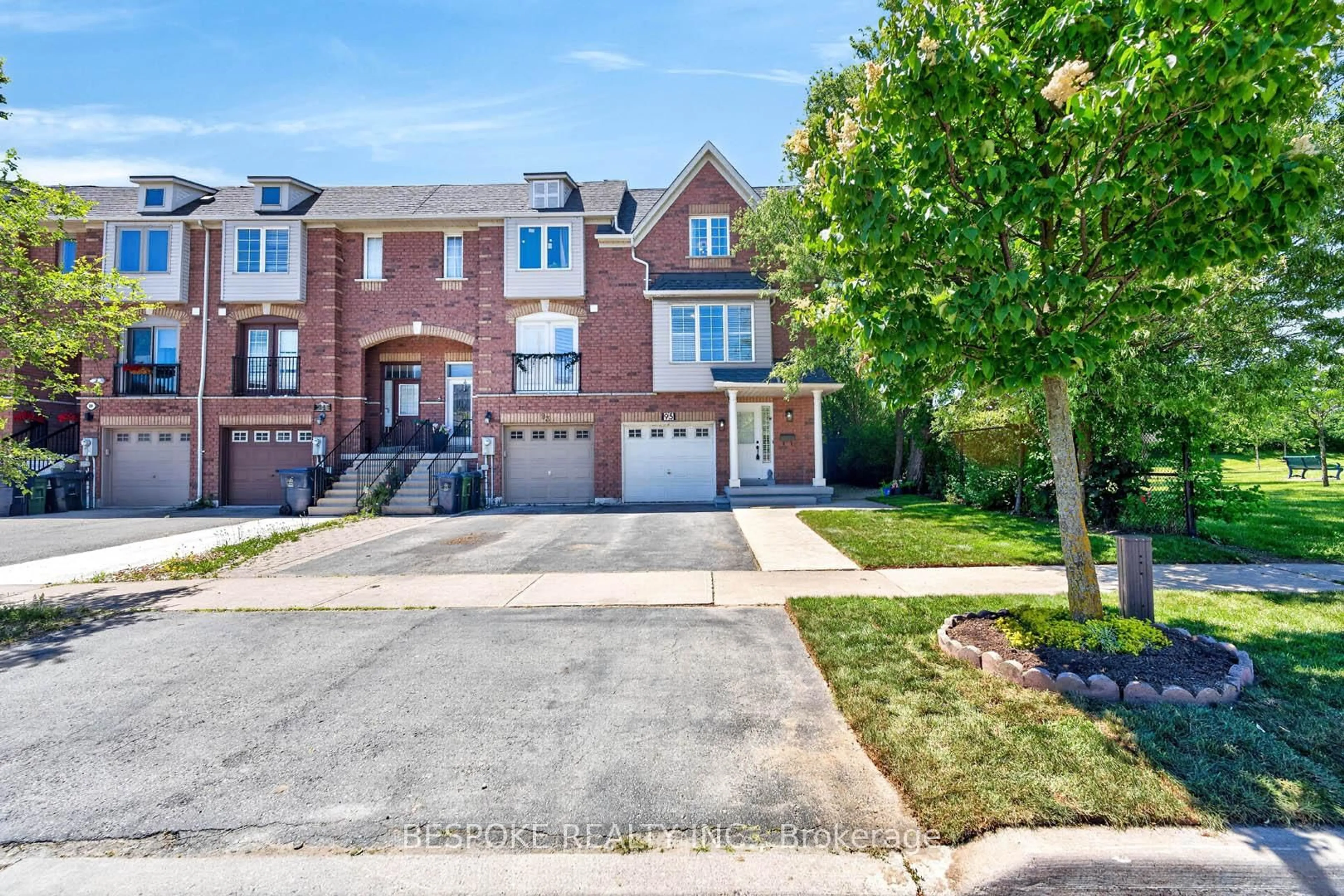 Home with brick exterior material, street for 95 West Oak Cres, Toronto Ontario M9N 3Z7