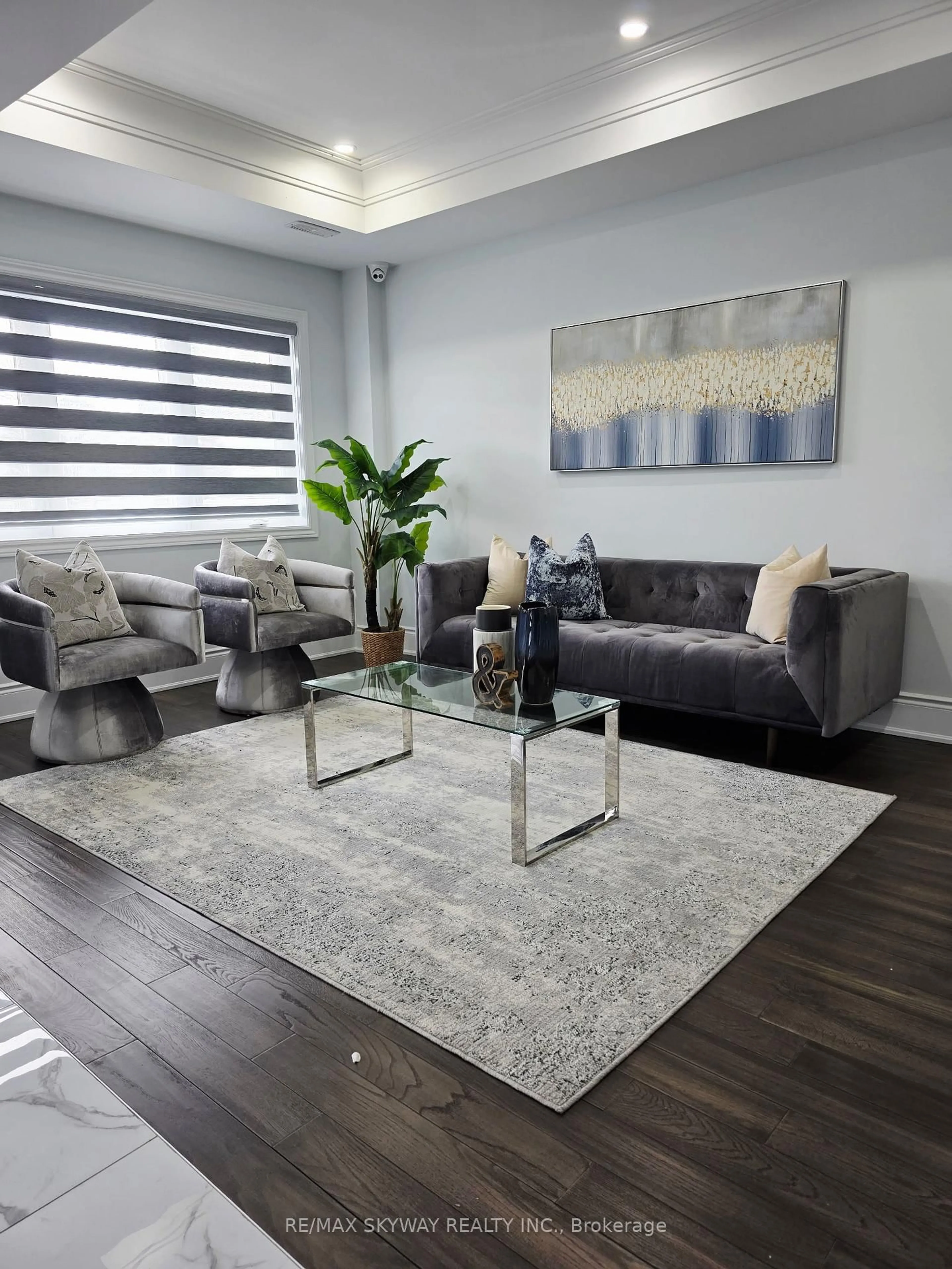 Living room with furniture, unknown for 12199 Hwy #50 Rd, Caledon Ontario L7E 1M1