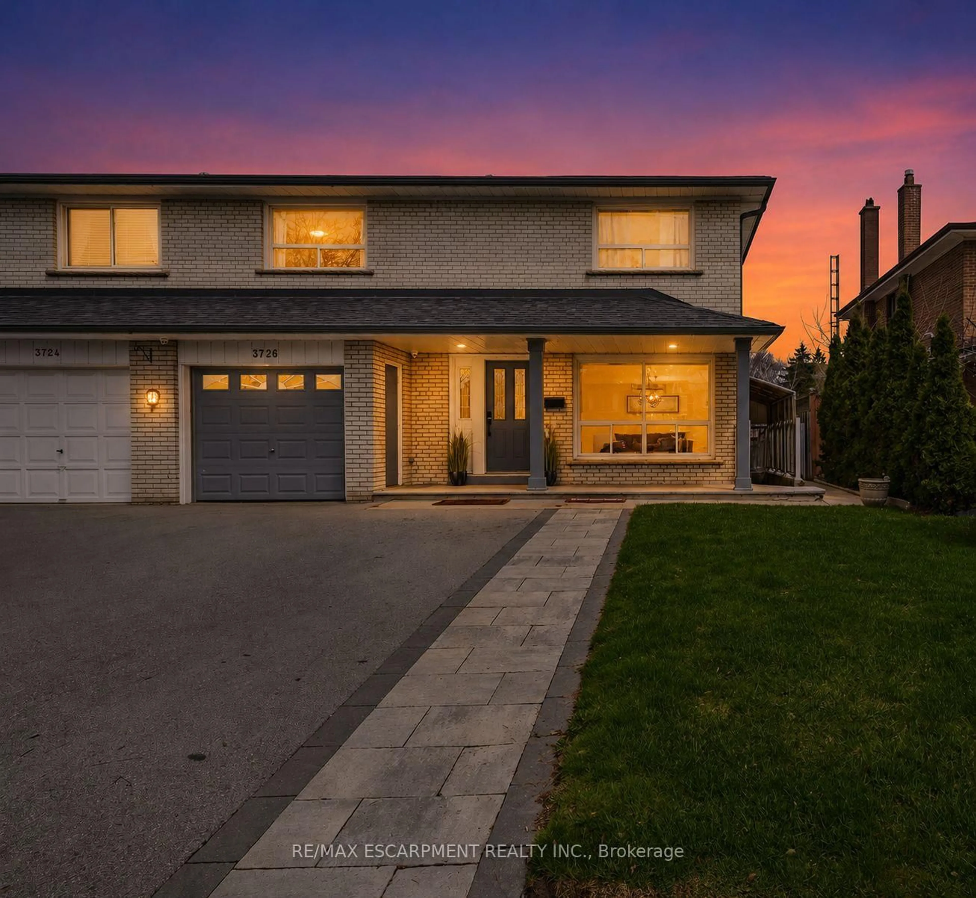 Home with brick exterior material, street for 3726 Holden Cres, Mississauga Ontario L5A 2V8