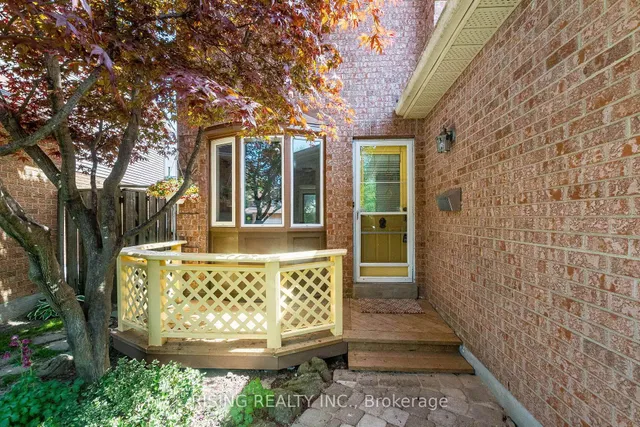 21 Driftwood Cres, Brampton 4