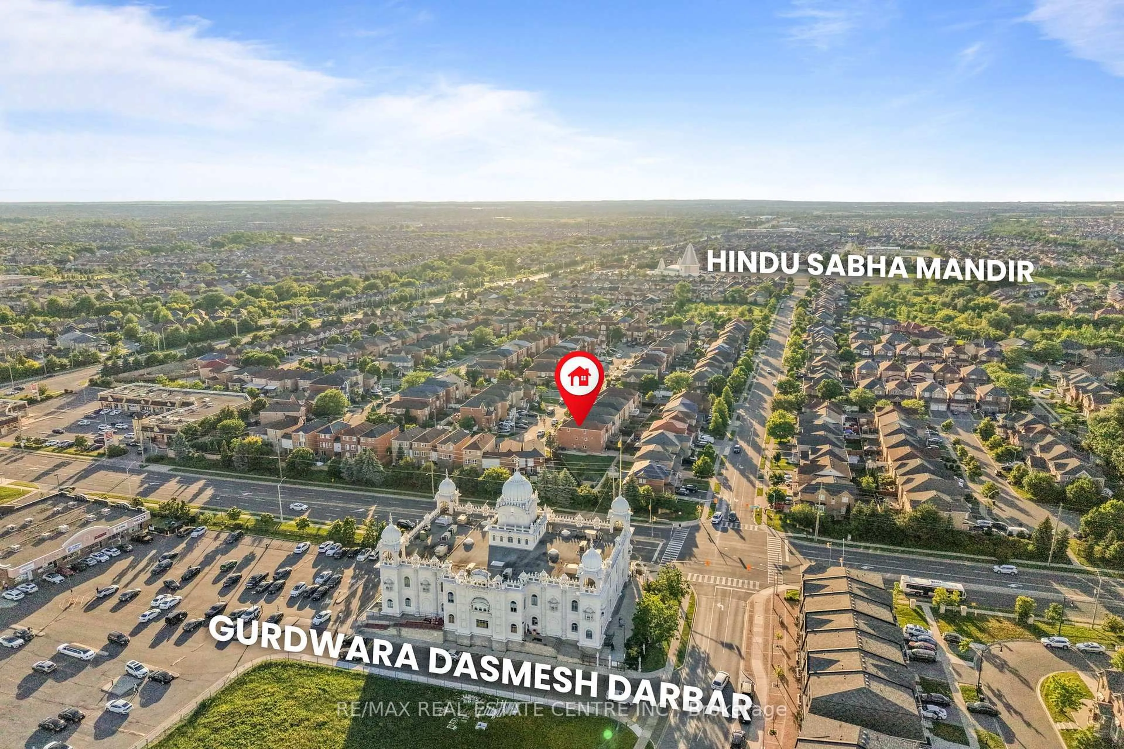 A pic from outside/outdoor area/front of a property/back of a property/a pic from drone, street for 42 Domenico Cres, Brampton Ontario L6P 1H5