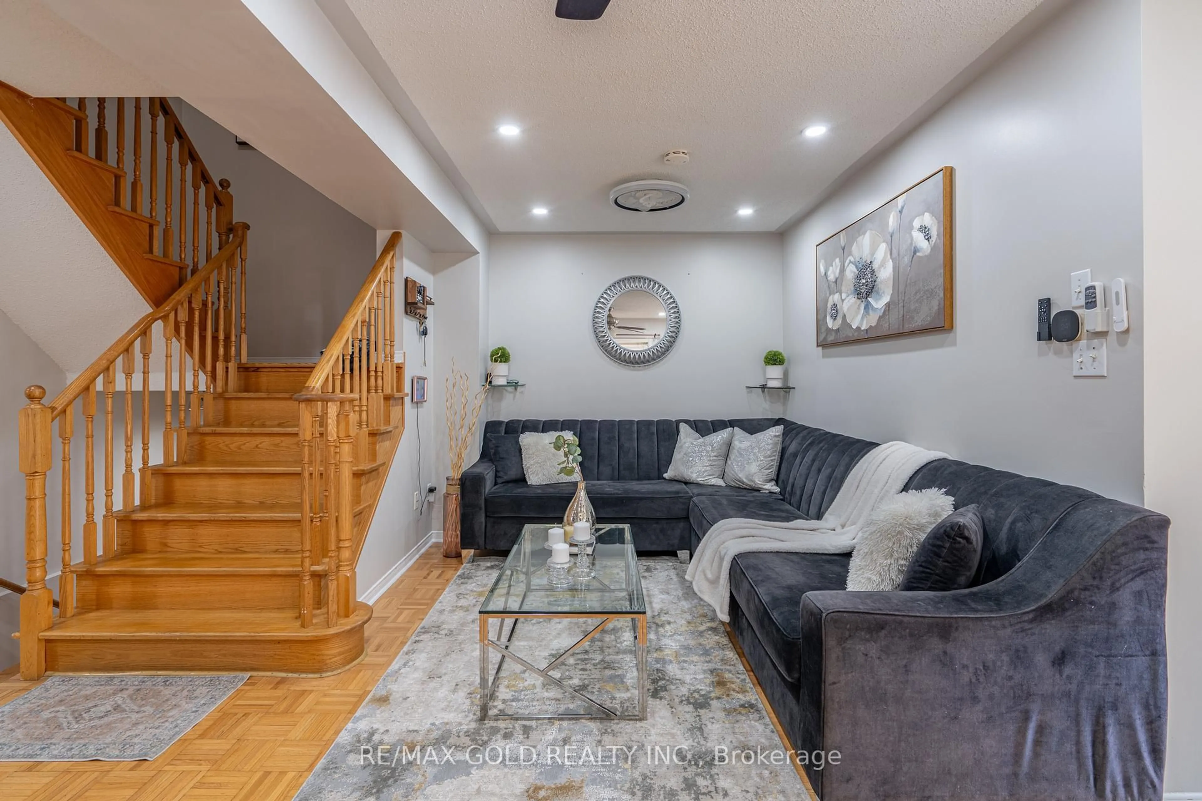 Living room with furniture, unknown for 7 Sand Cherry Cres, Brampton Ontario L6R 3A9