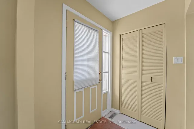 2644 Altadena Crt, Mississauga 5