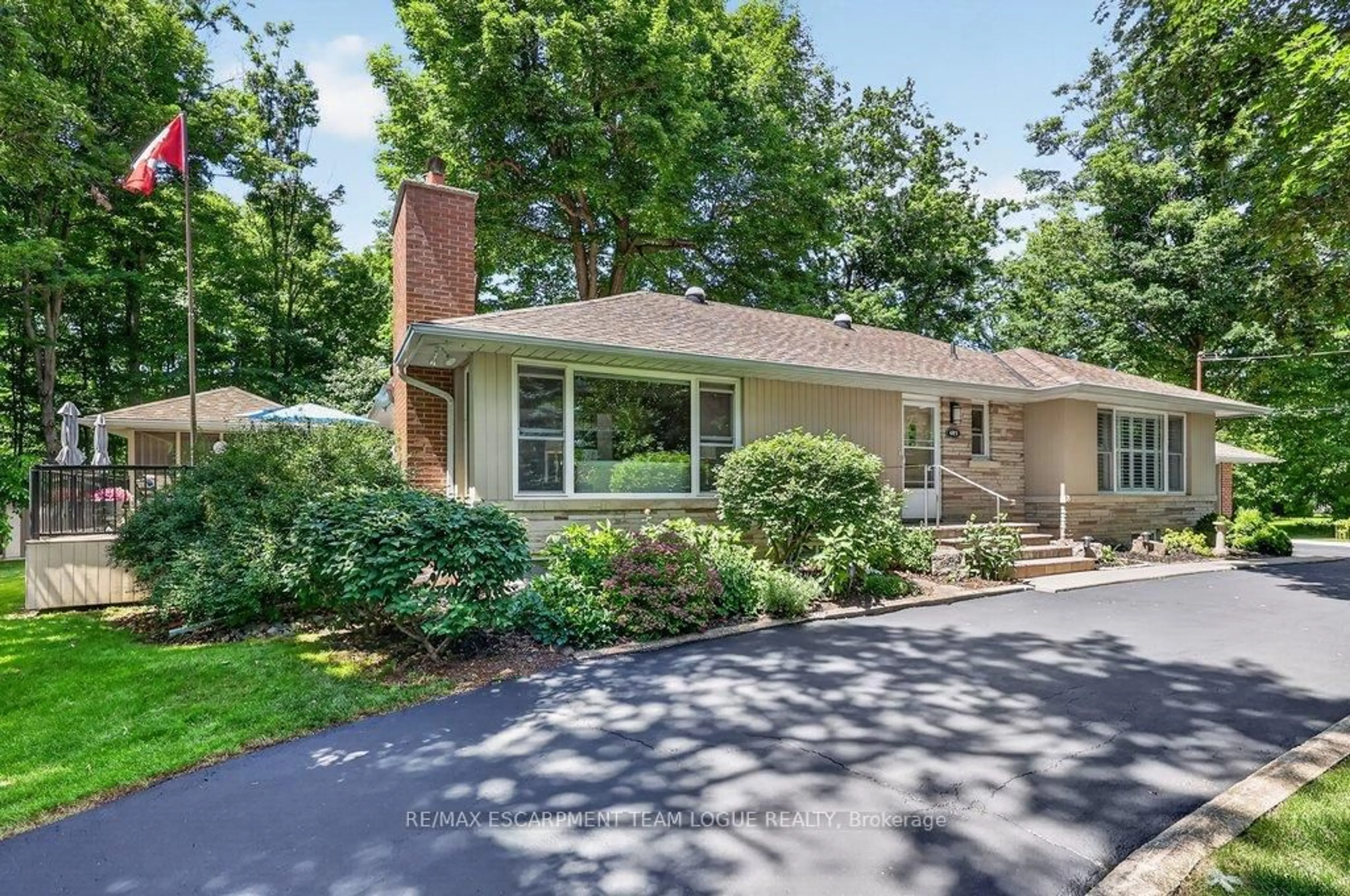 Home with brick exterior material, street for 403 Donald Campbell Ave, Milton Ontario L9T 1C1