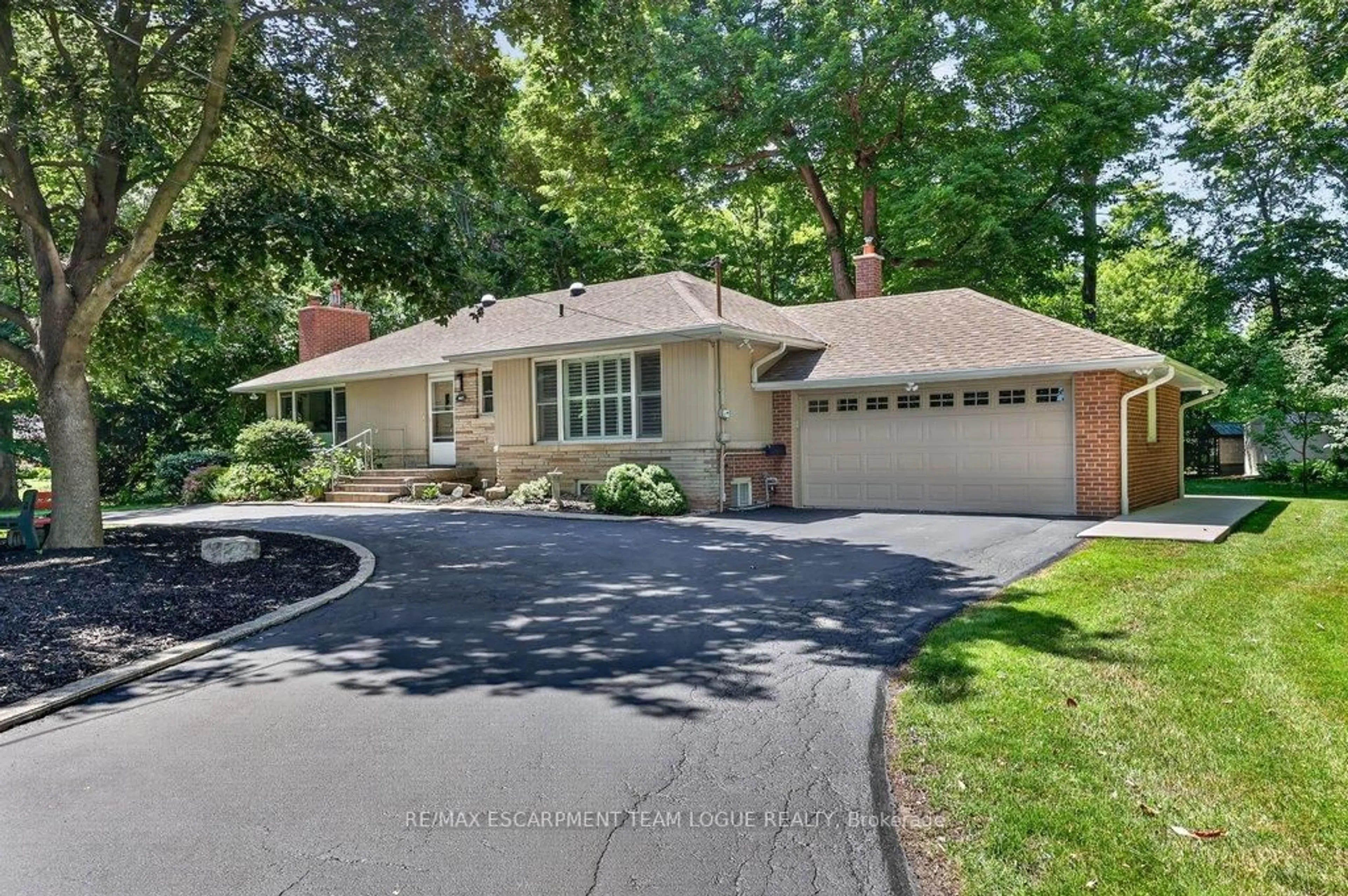 Home with brick exterior material, street for 403 Donald Campbell Ave, Milton Ontario L9T 1C1