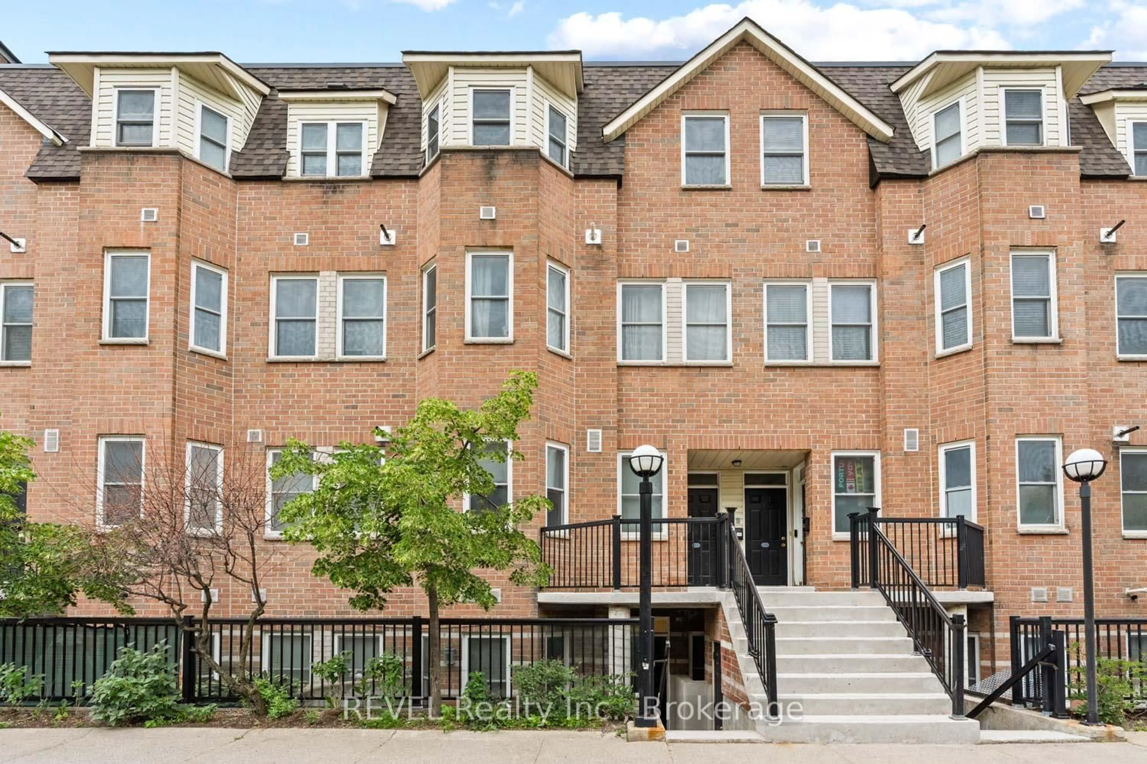 Home with brick exterior material, street for 760 Lawrence Ave #199, Toronto Ontario M6A 3E7