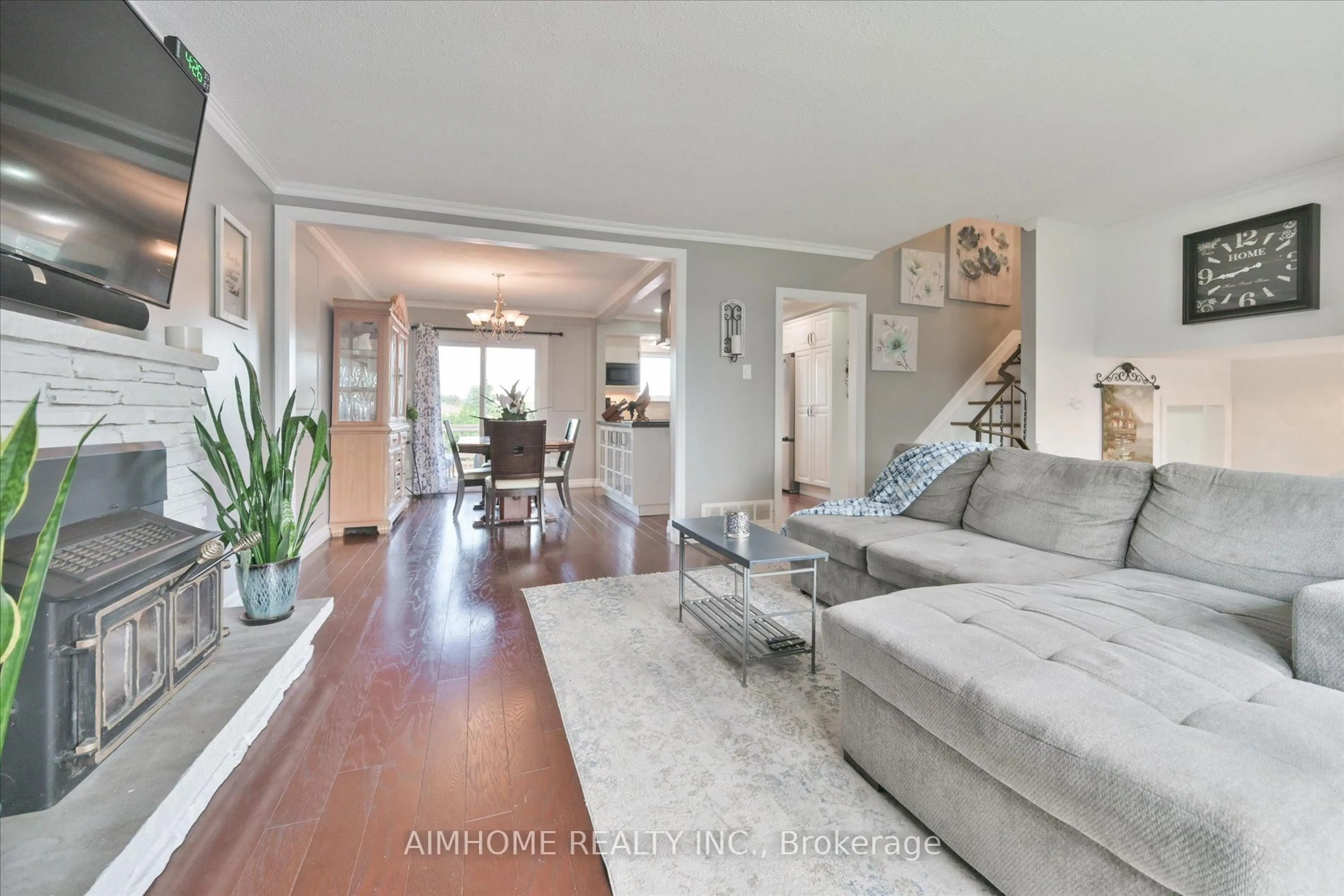 Living room with furniture, unknown for 232 McMurchy Ave, Brampton Ontario L6Y 1Z5