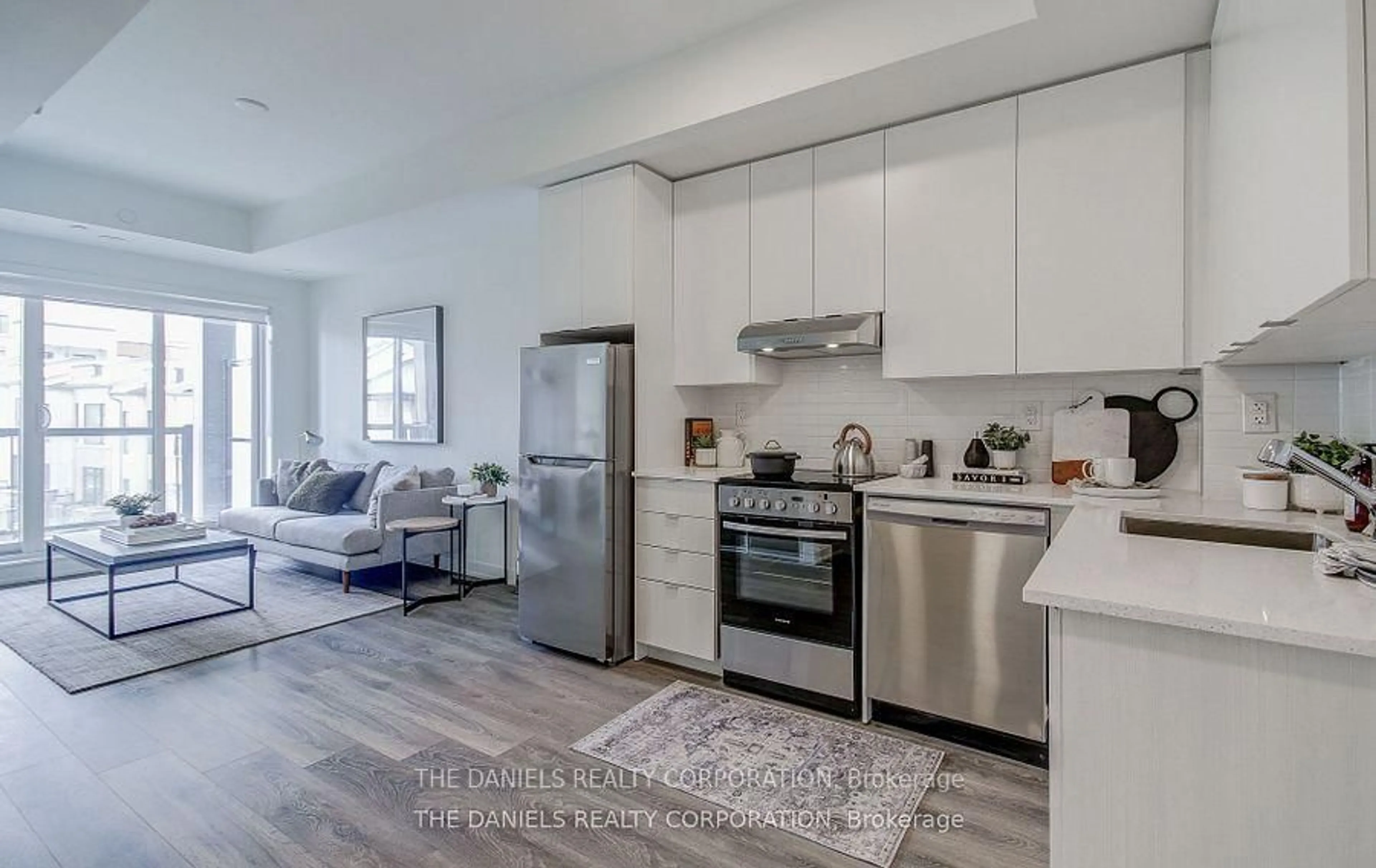 Open concept kitchen, unknown for 135 Canon Jackson Dr #505, Toronto Ontario M6M 0C3