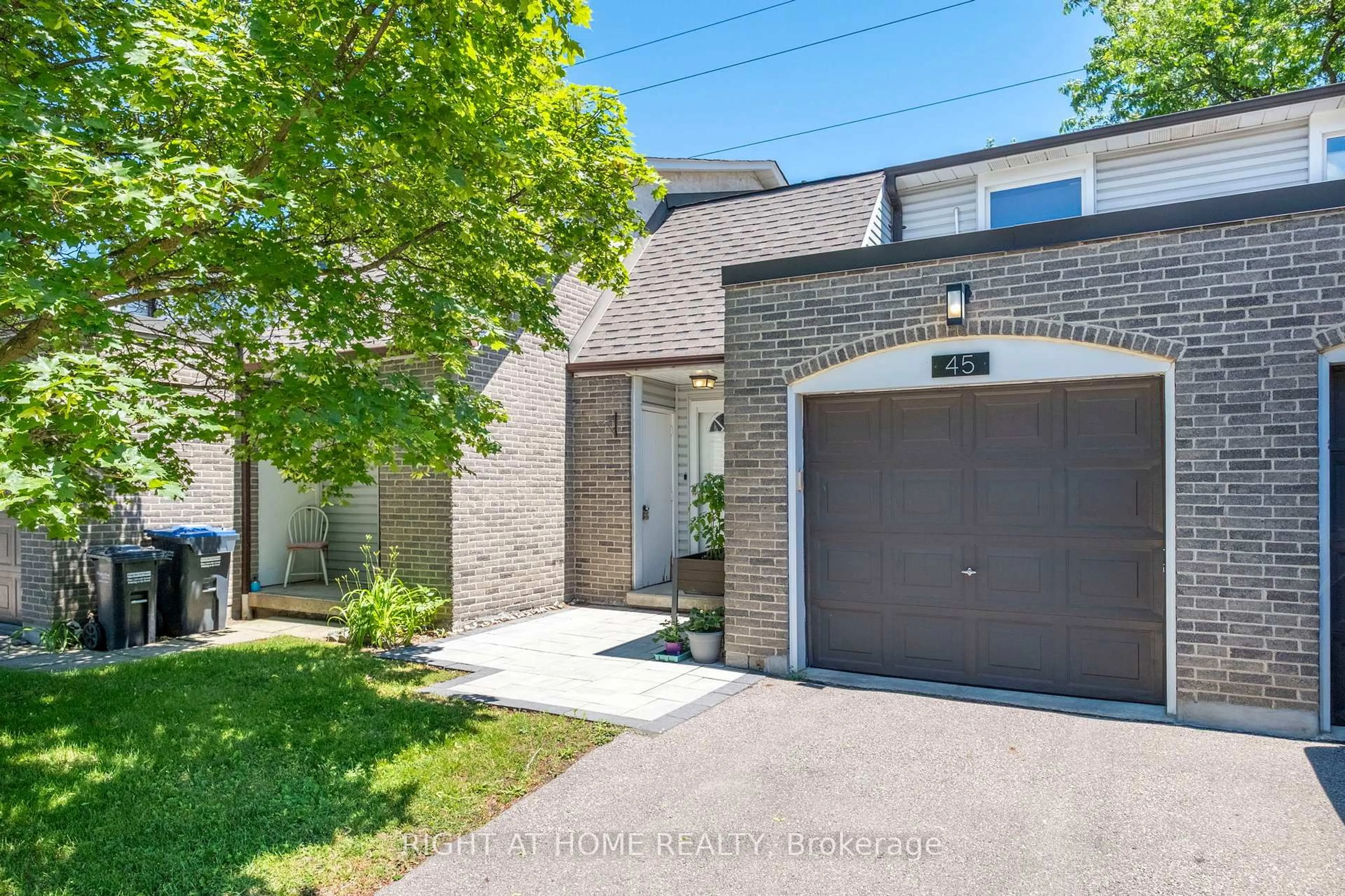 Home with brick exterior material, street for 2440 Bromsgrove Rd #45, Mississauga Ontario L5J 4J7