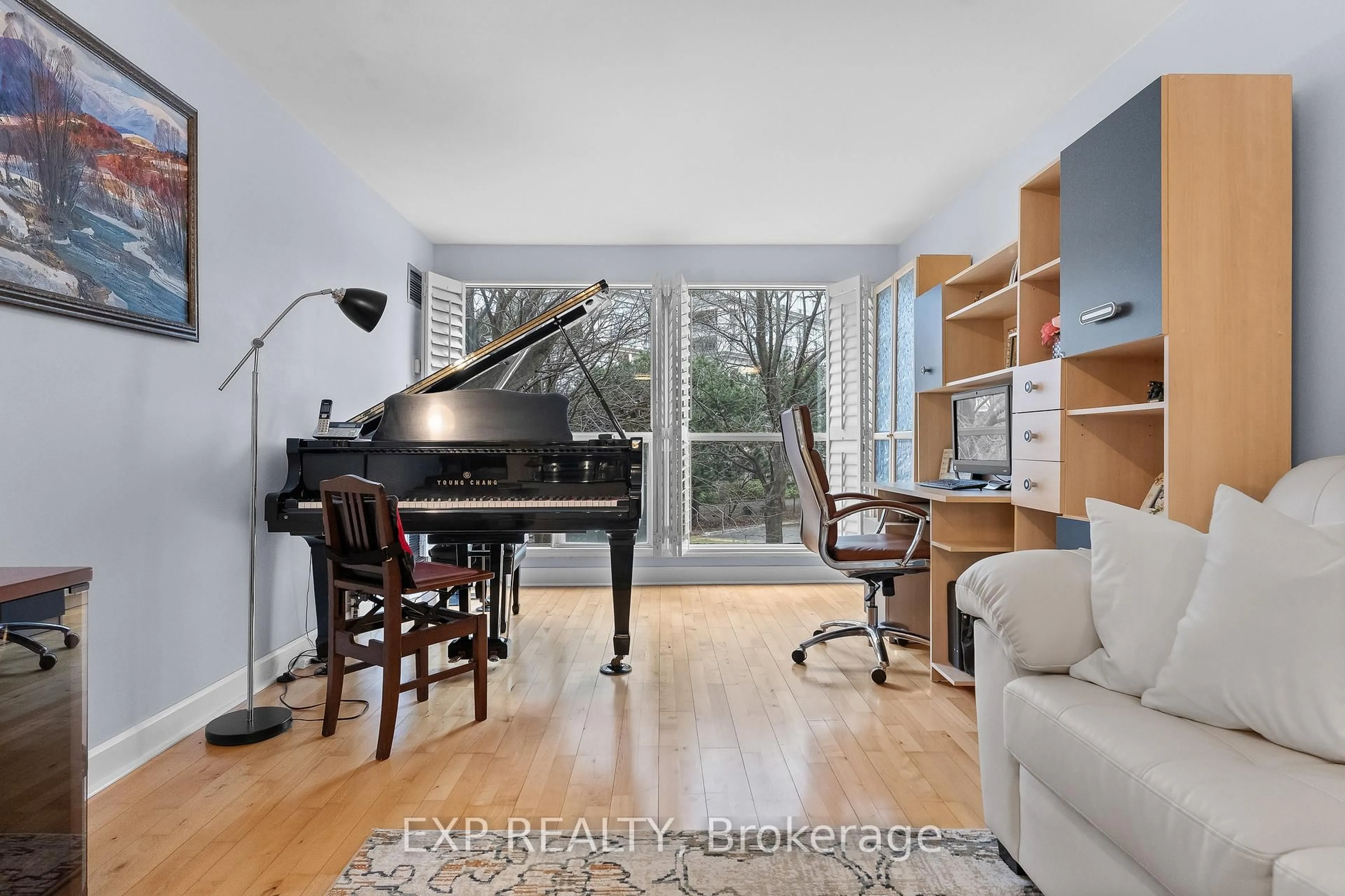 Unknown for 2267 Lake Shore Blvd #214, Toronto Ontario M8V 3X2