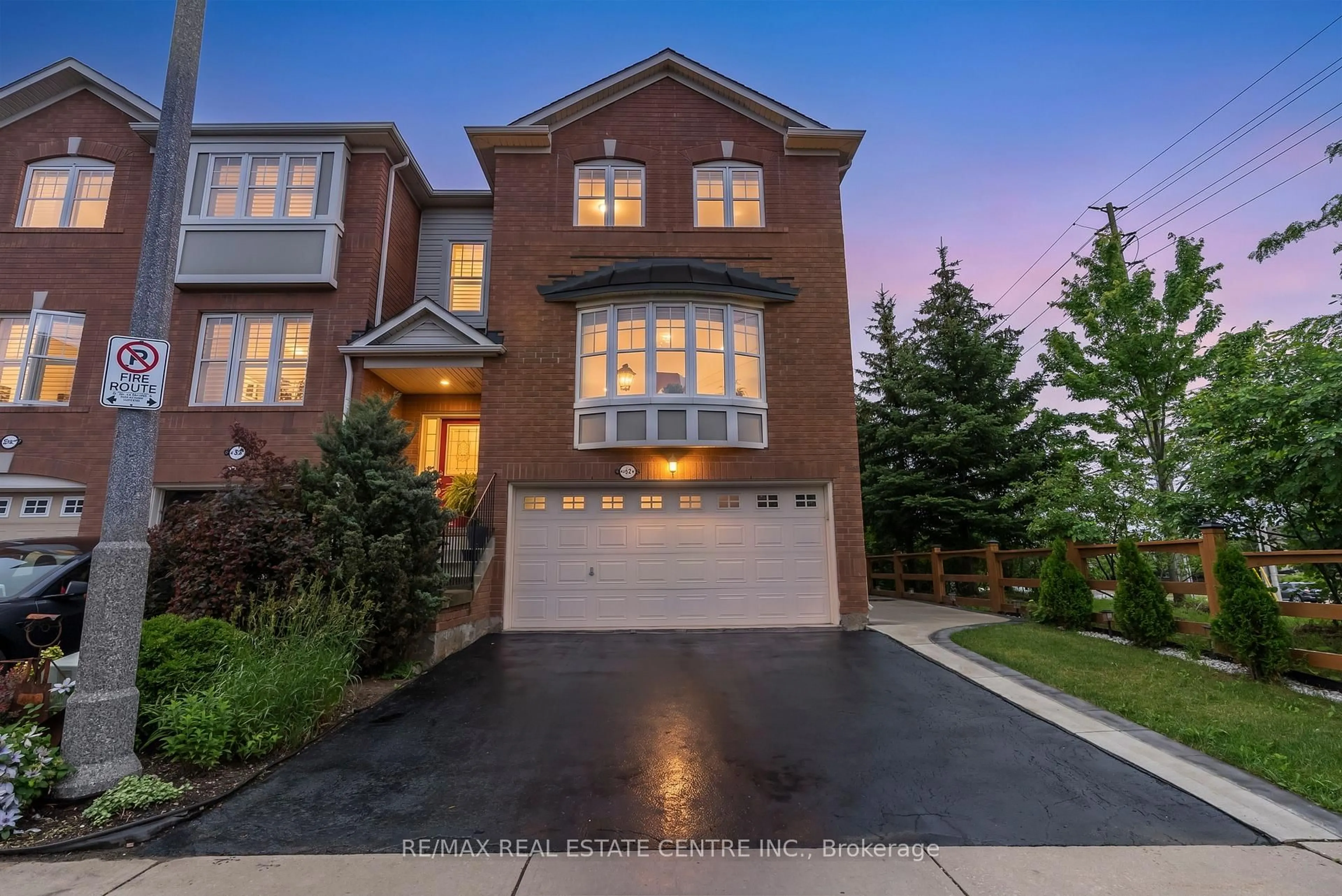 Home with brick exterior material, street for 2435 Coho Way, Oakville Ontario L6M 0G7