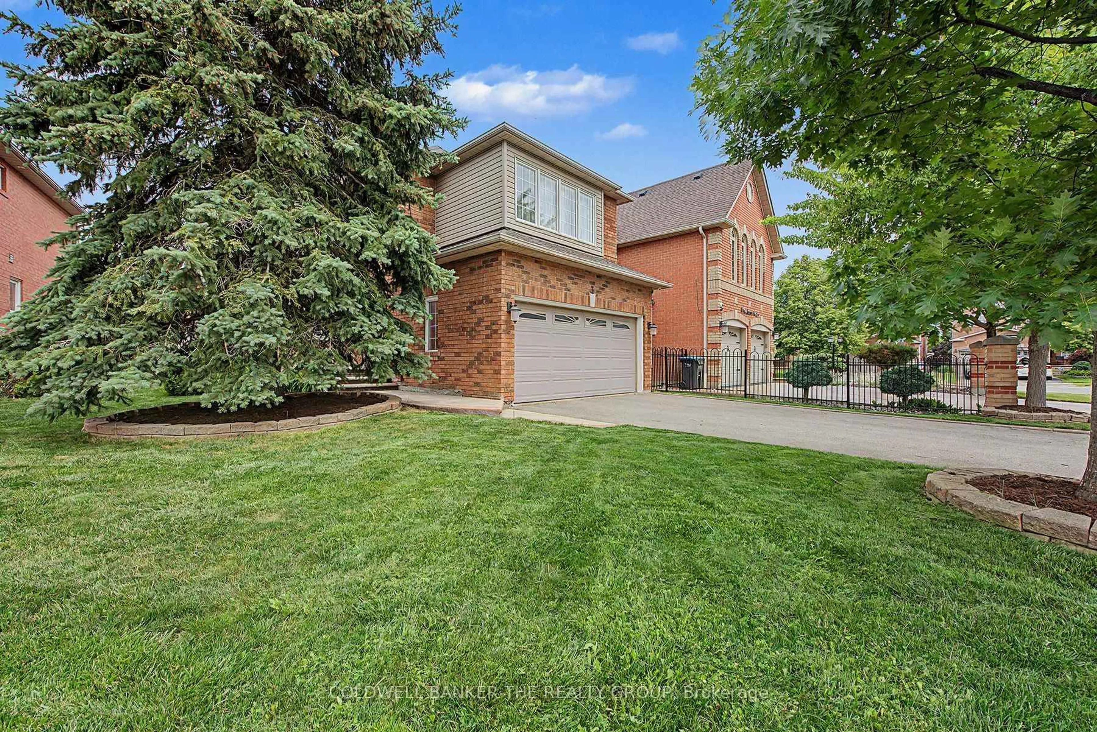 Home with brick exterior material, street for 3 Creekwood Dr, Brampton Ontario L7A 1G6