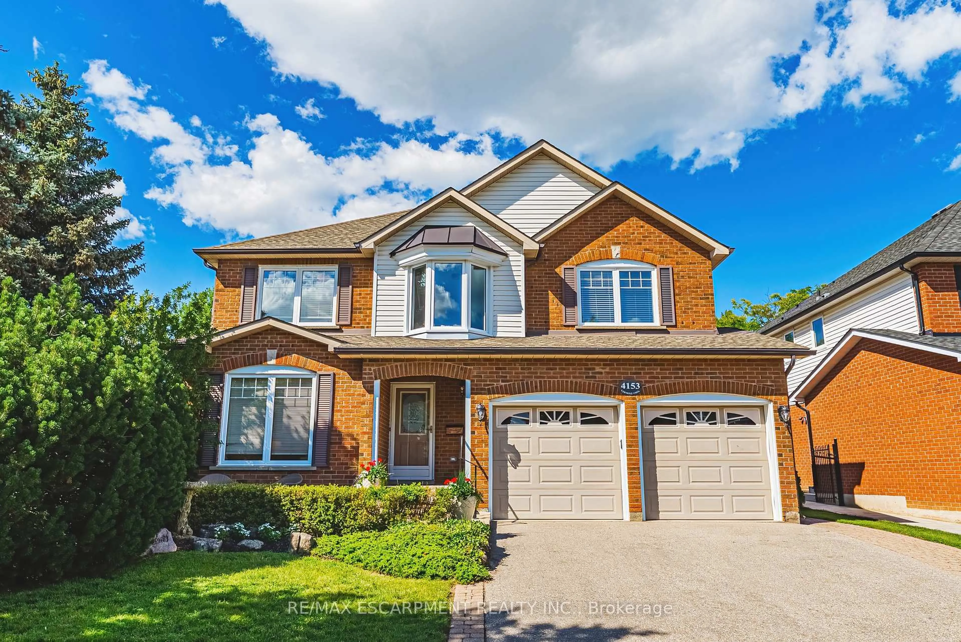 Home with brick exterior material, street for 4153 Vermont Cres, Burlington Ontario L7M 4A9