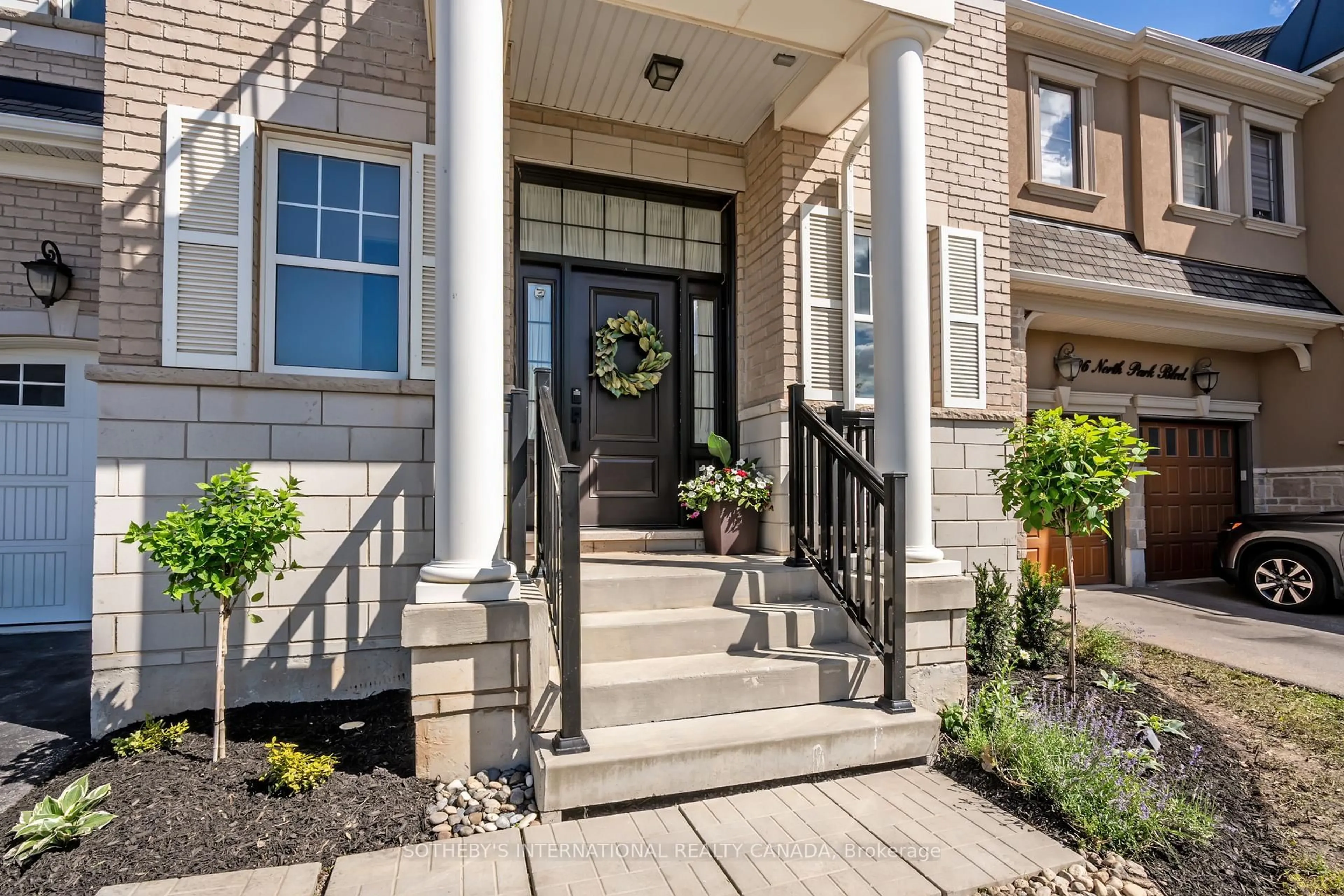 Unknown for 202 North Park Blvd, Oakville Ontario L6M 0Z9