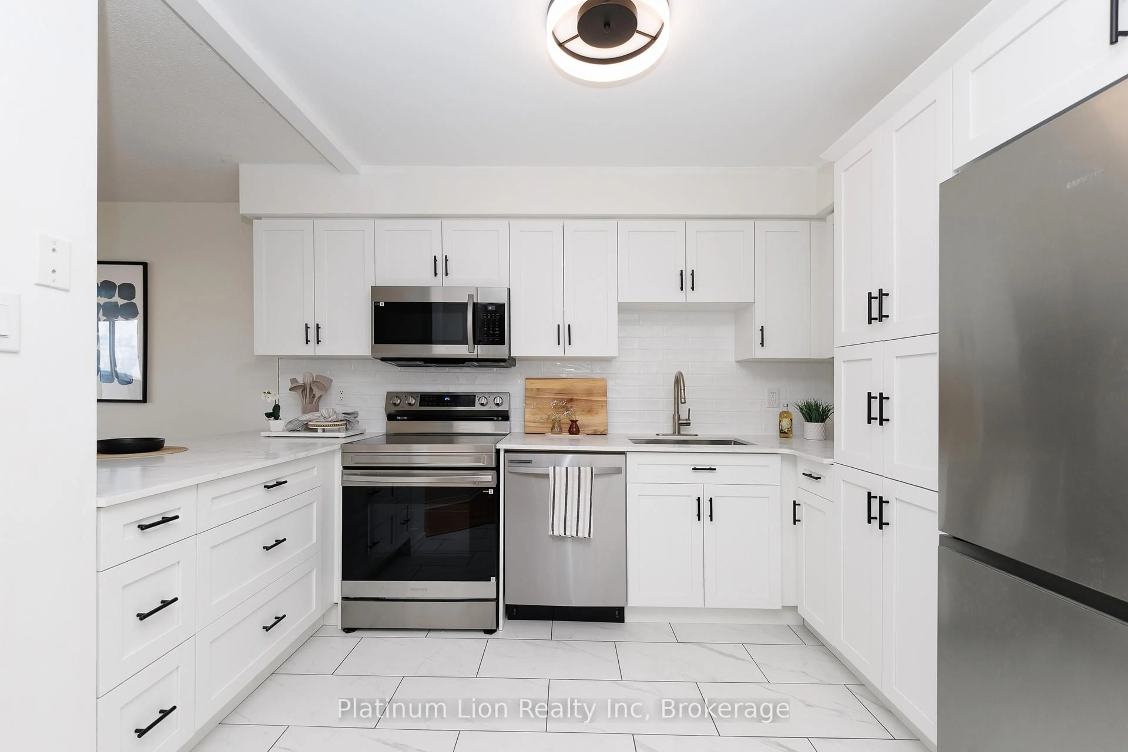 Unknown for 1270 Maple Crossing Blvd #1004, Burlington Ontario L7S 2J3