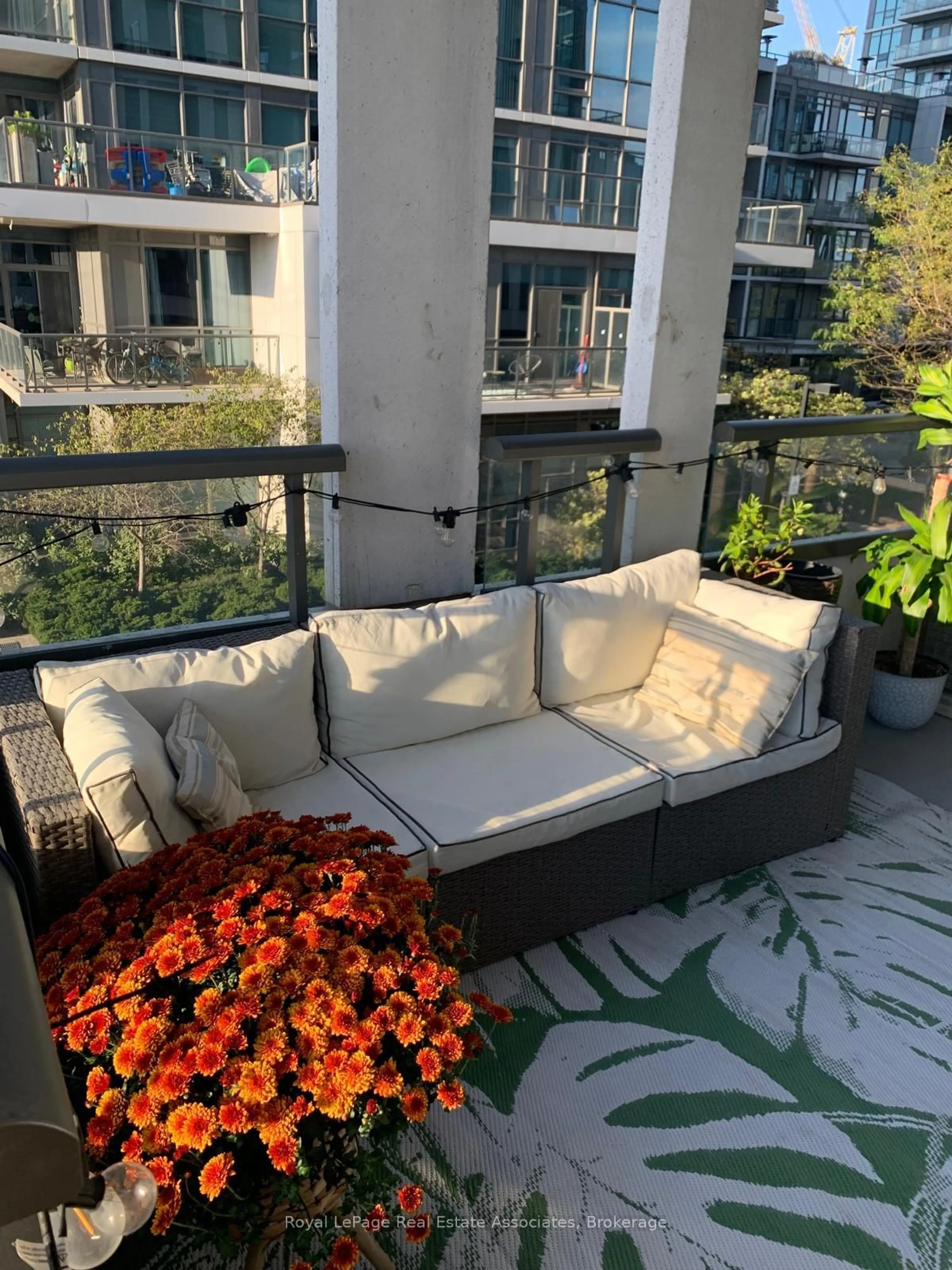 Balcony in the apartment, water/lake/river/ocean view for 15 Zorra St #209, Toronto Ontario M8Z 4Z6