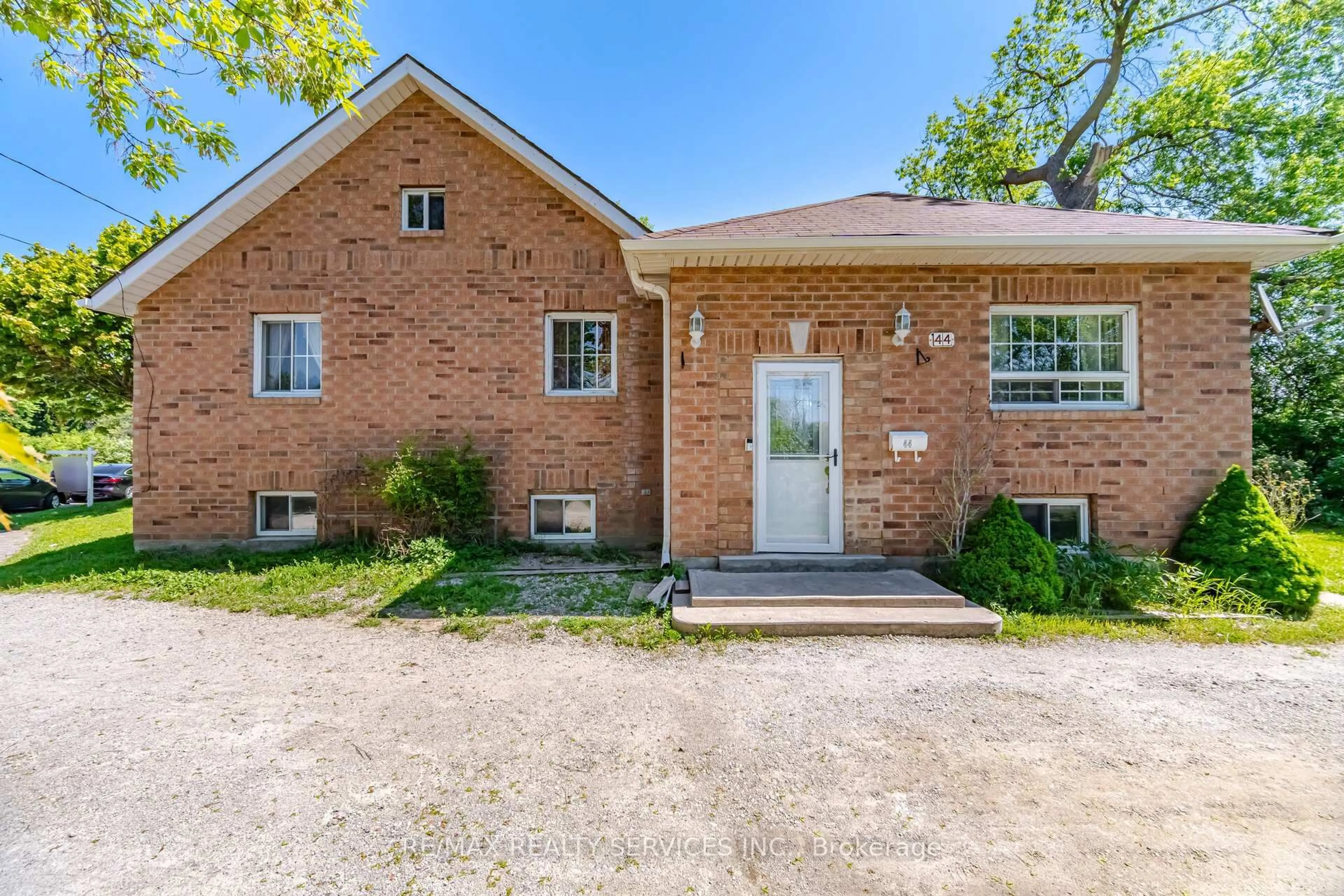 Home with brick exterior material, street for 44 MCLAUGHLIN Rd, Brampton Ontario L6Y 2C7