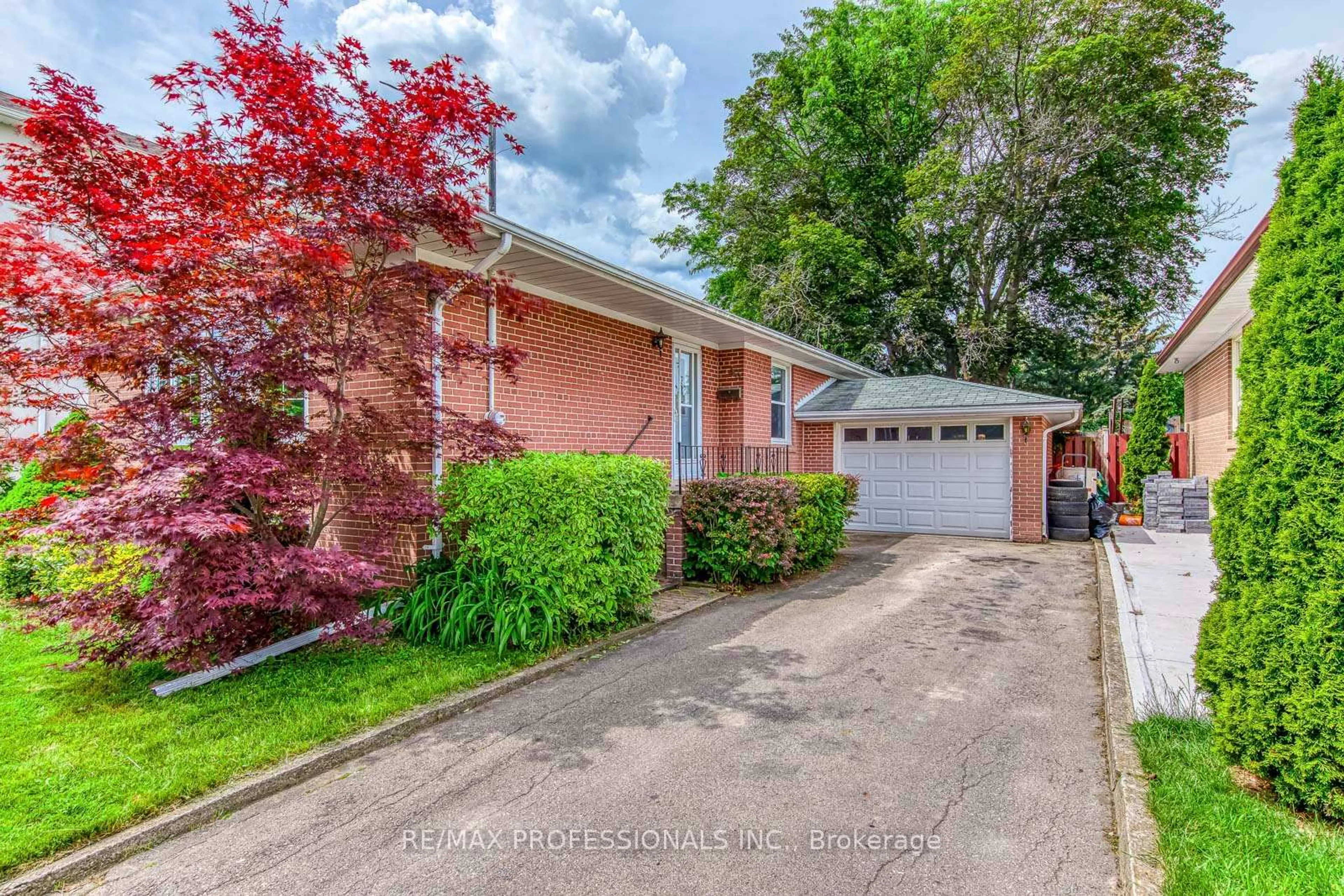 Home with brick exterior material, street for 43 Belgate Pl, Toronto Ontario M9C 3Y5