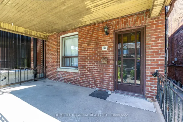 122 Emerson Ave, Toronto 2
