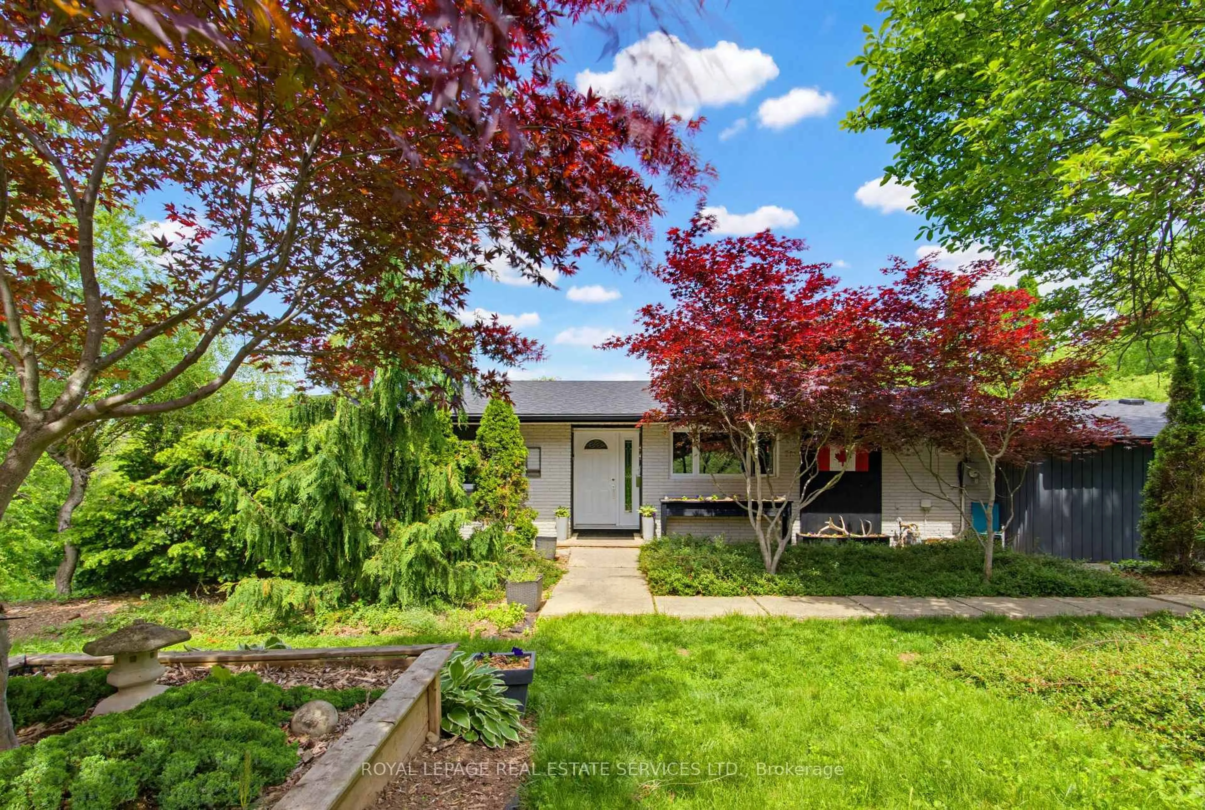 Unknown for 18 Cherry St, Halton Hills Ontario L7G 3J8