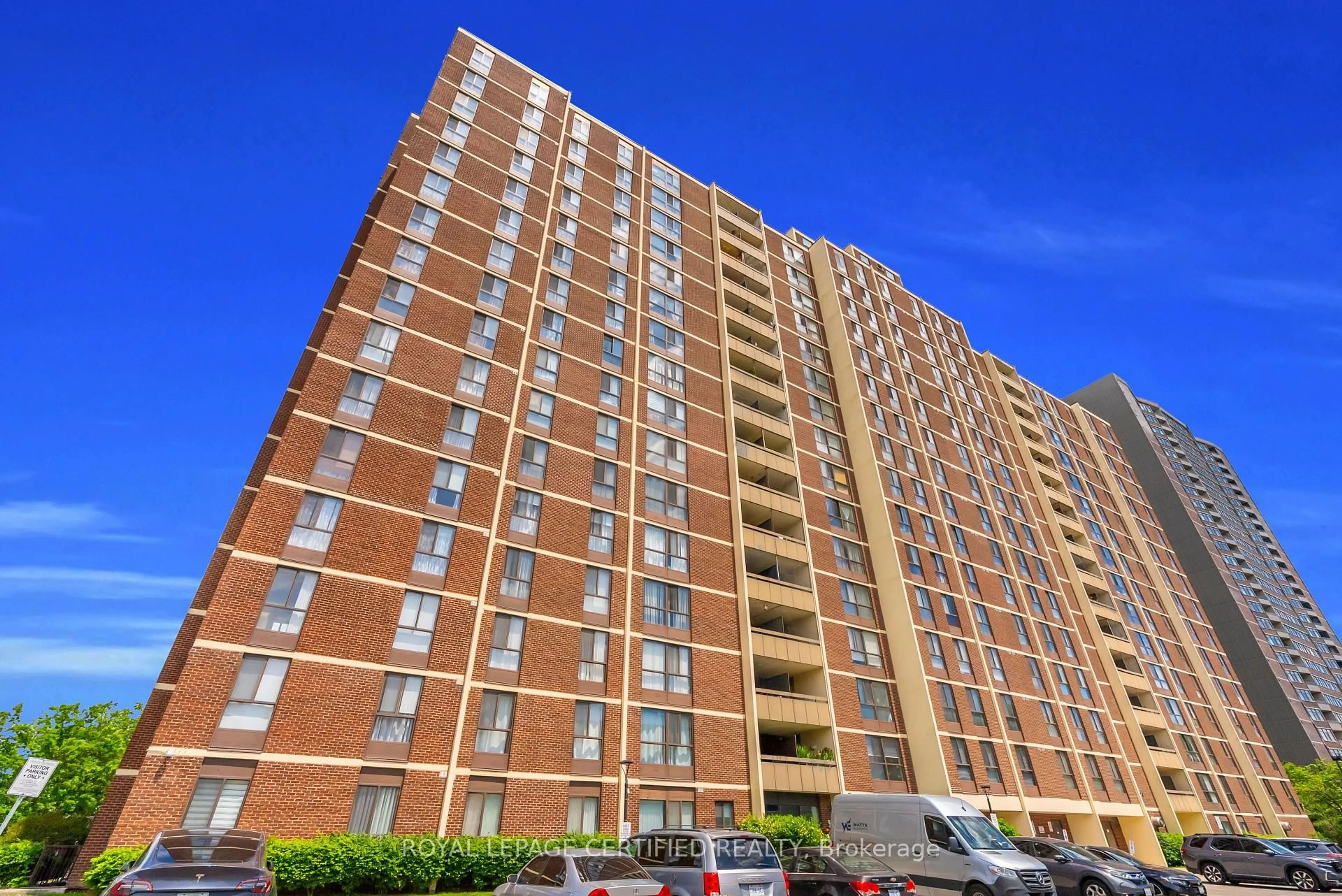 Unknown for 3170 Kirwin Ave #1402, Mississauga Ontario L5A 3R1